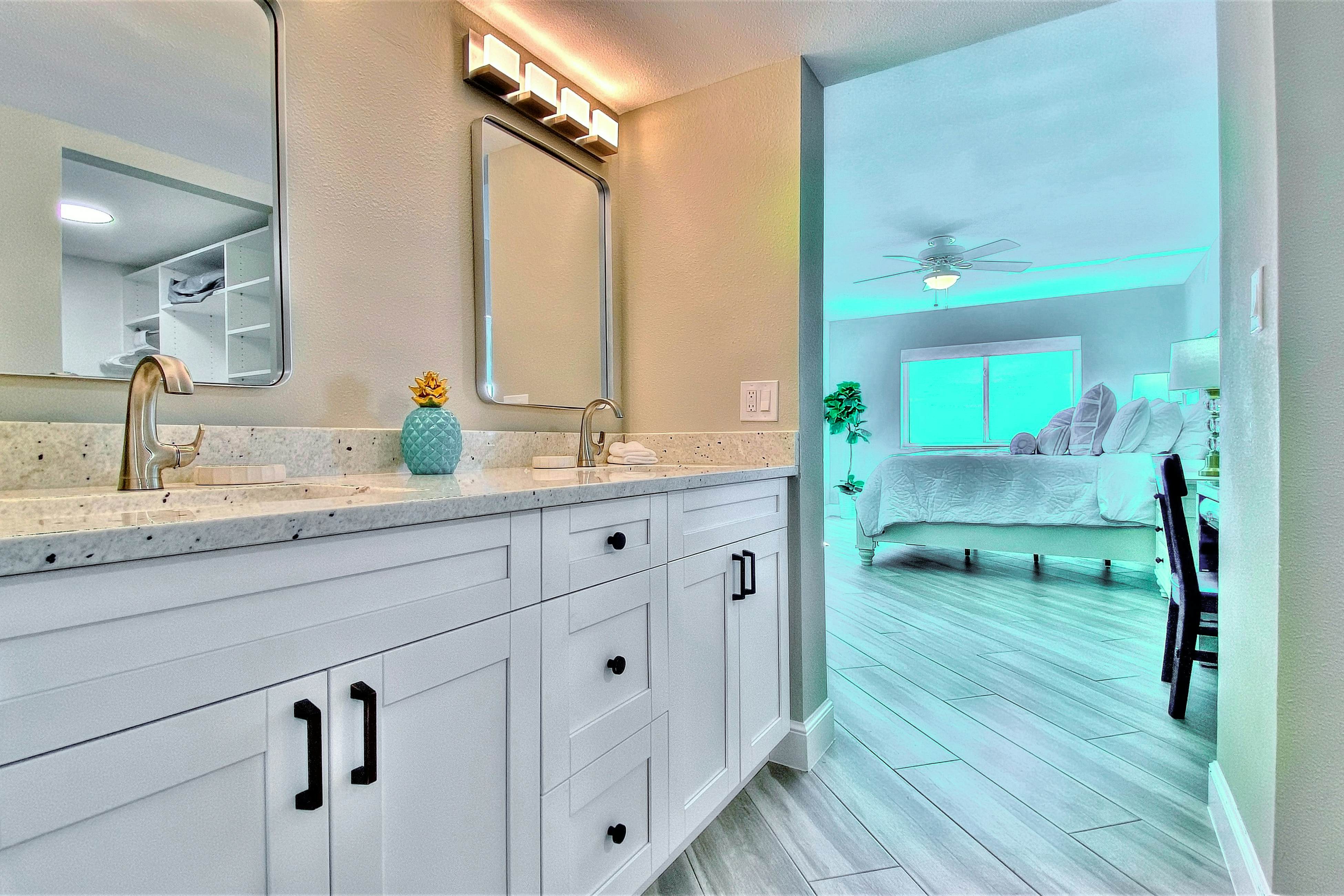 4th floor beachfront condo with private balcony views heated pool BBQ and AC