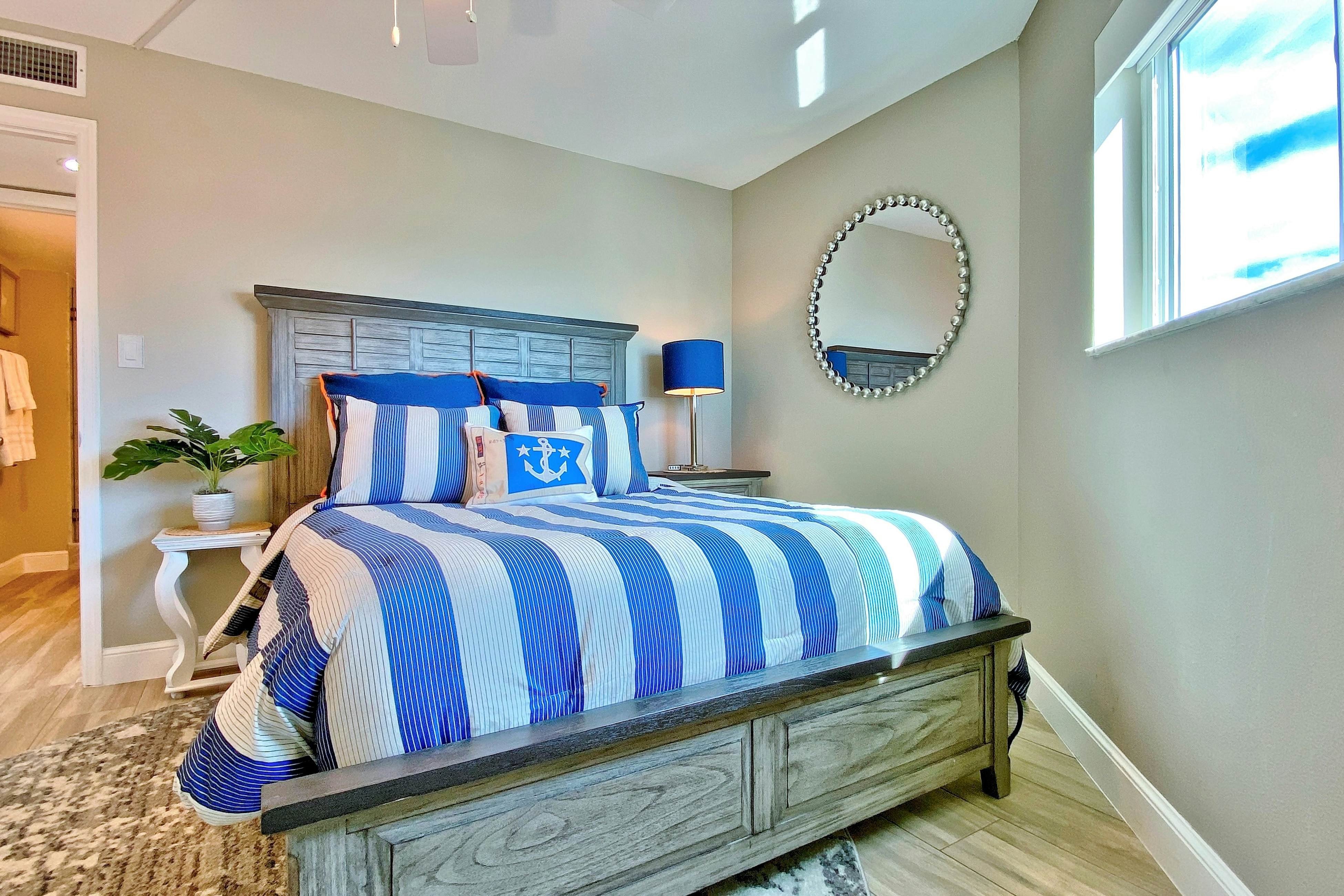 4th floor beachfront condo with private balcony views heated pool BBQ and AC