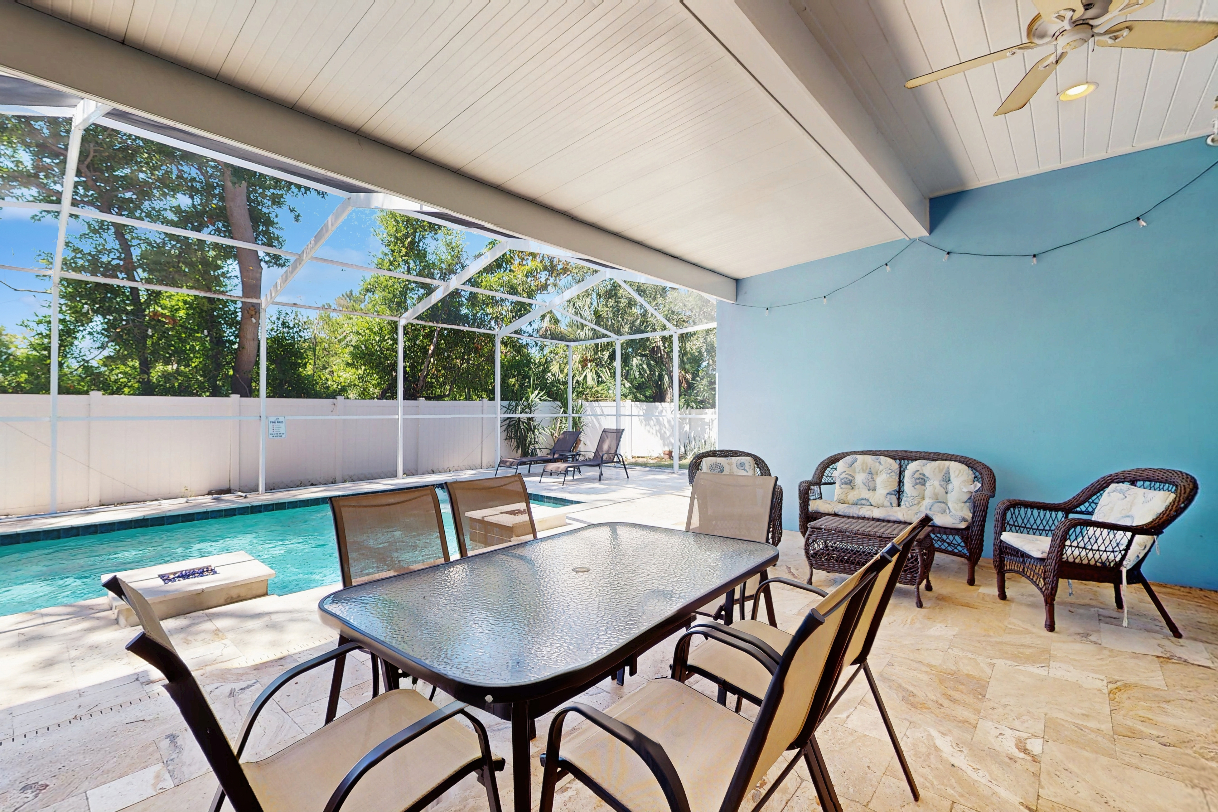 Single Story Home w Private Pool Fenced BackYard Gas Grill Fireplace and AC