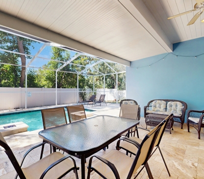 Single Story Home w Private Pool Fenced BackYard Gas Grill Fireplace and AC