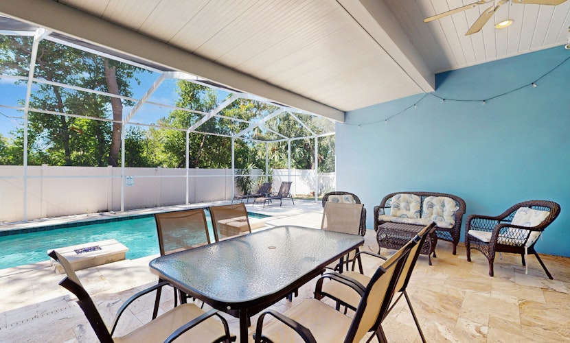 Single Story Home w Private Pool Fenced BackYard Gas Grill Fireplace and AC