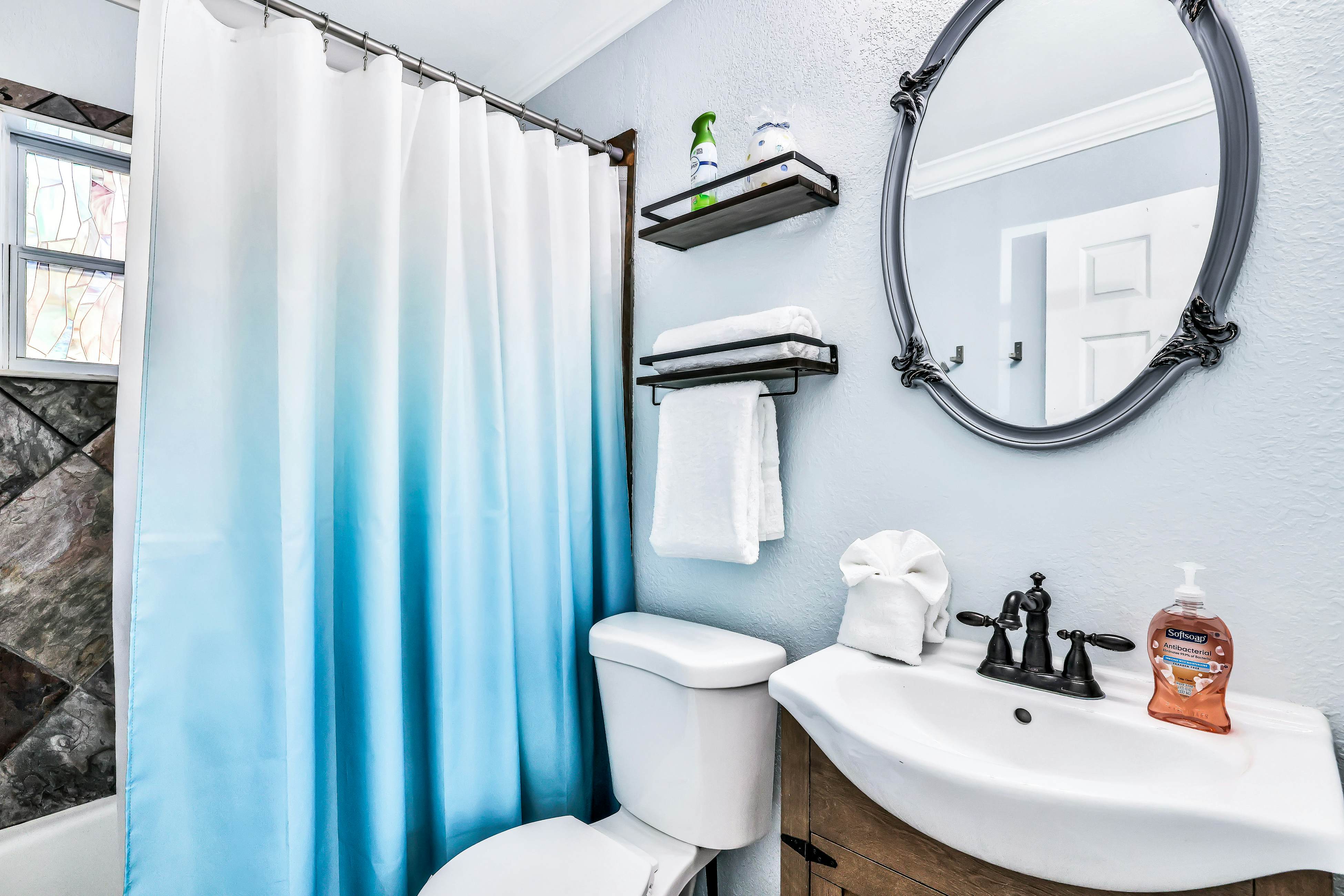 Dog-friendly Oasis with Private Pool, WiFi & Washer-Dryer - 5 Min to Beach