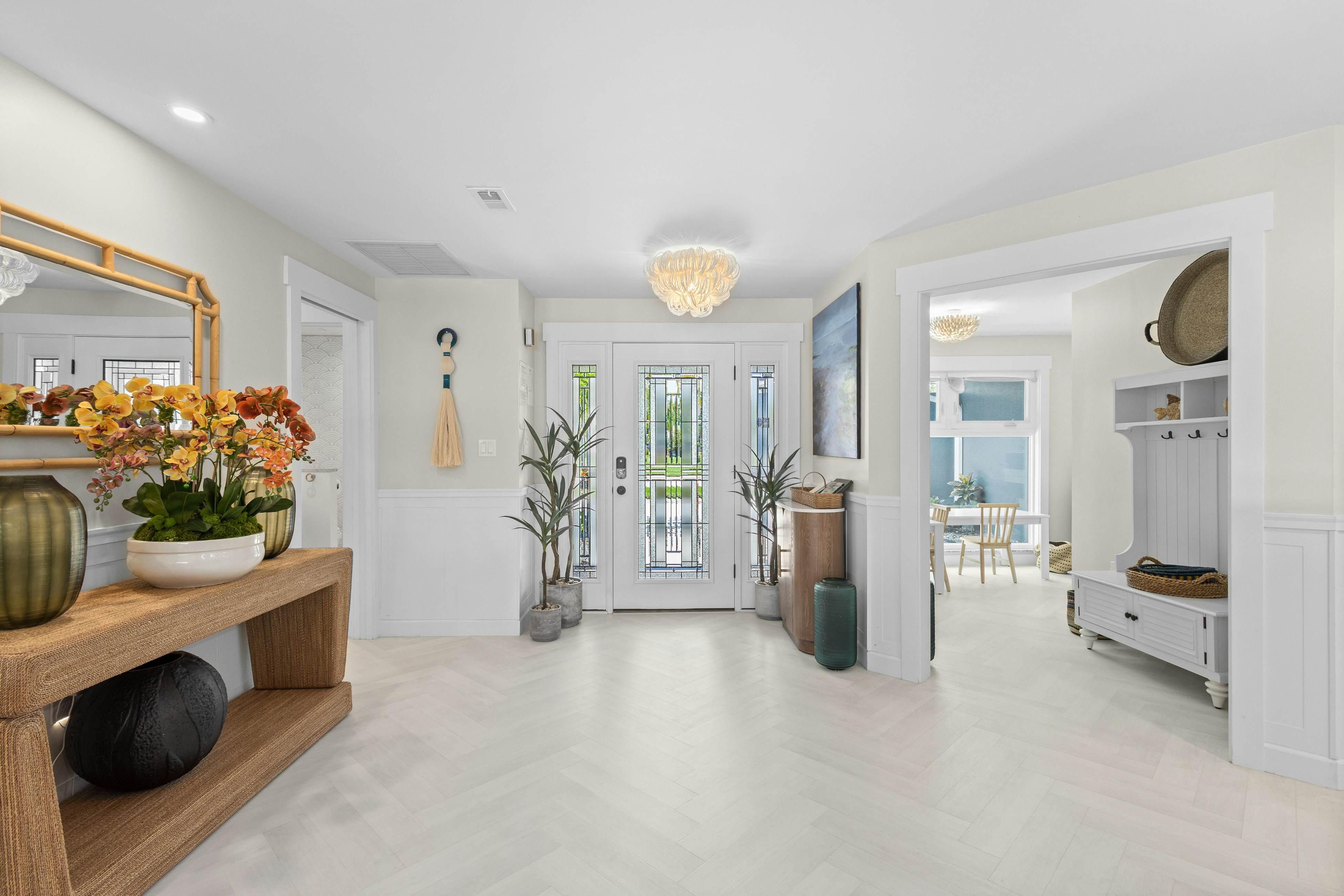 Modern indulgence with media room, expansive waterway views, AC, WD and Wifi