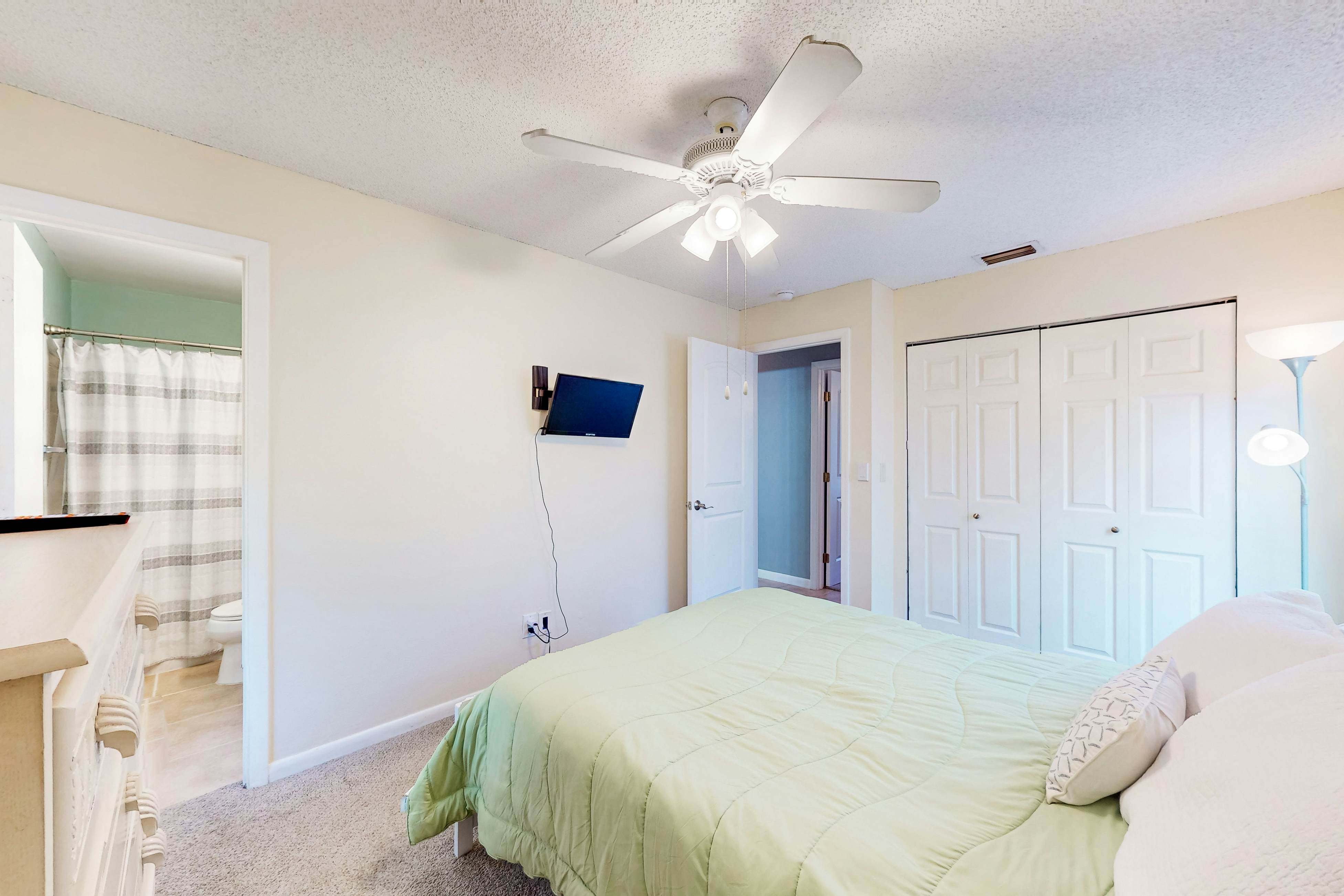 Dog-friendly house with patio, firepit, fenced yard, beach gear, & AC