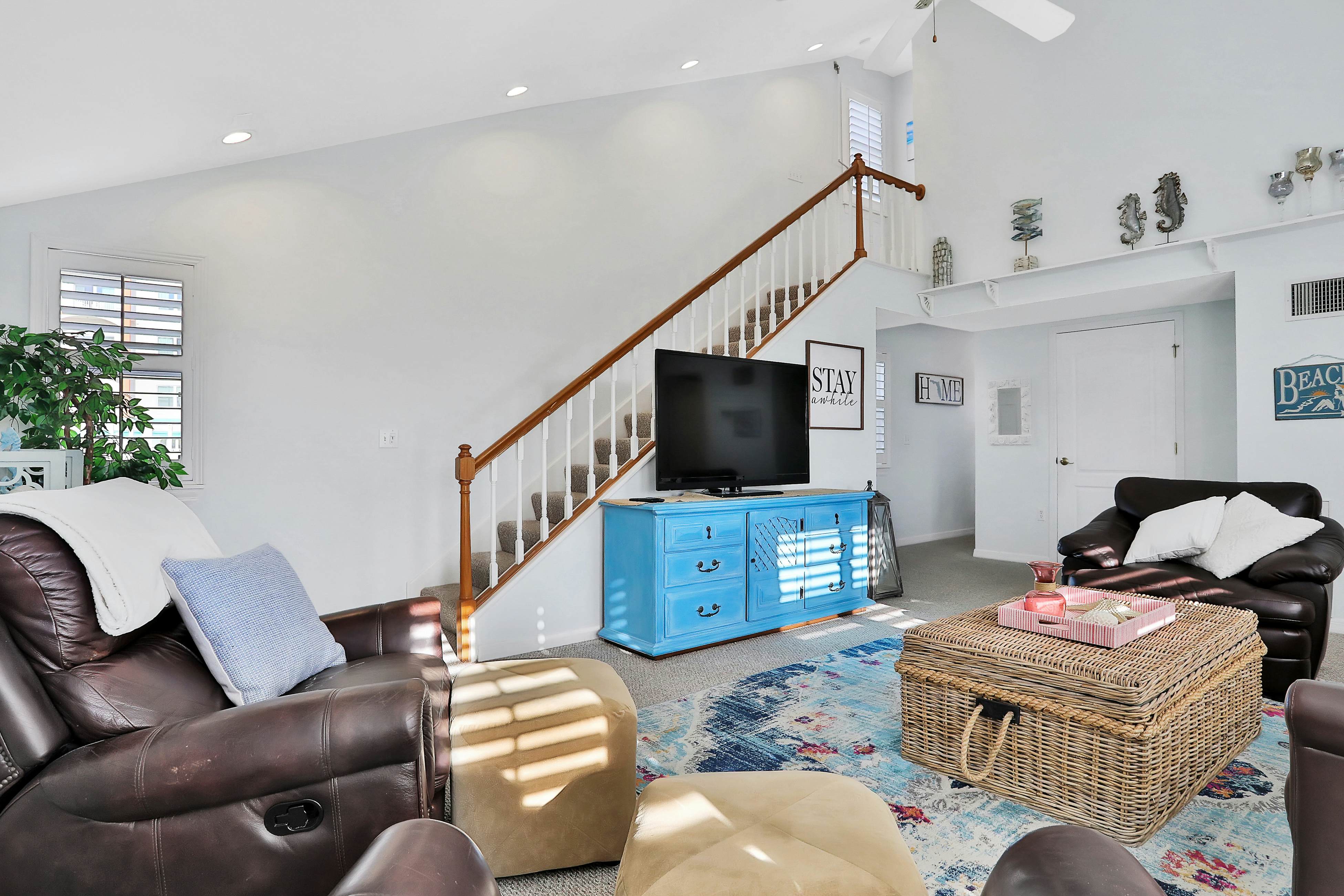 Dog-Friendly Home with High-Speed WiFi and Central AC - Snowbird-Friendly