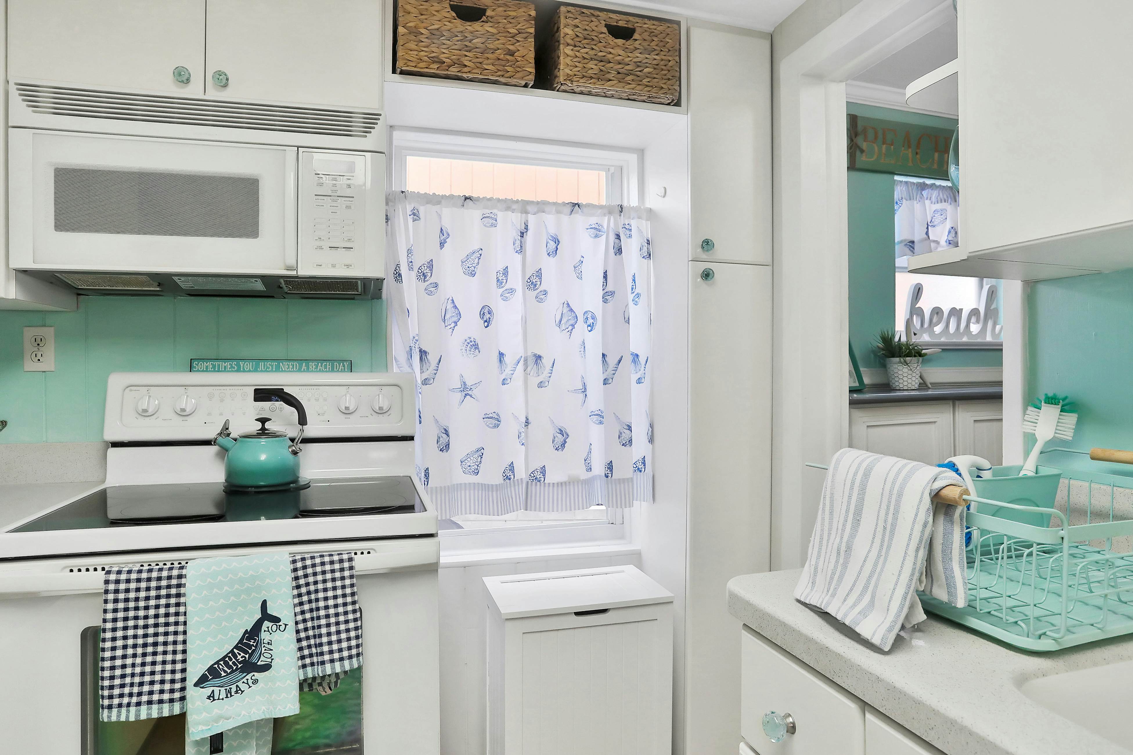 Dog-Friendly Home with High-Speed WiFi and Central AC - Snowbird-Friendly