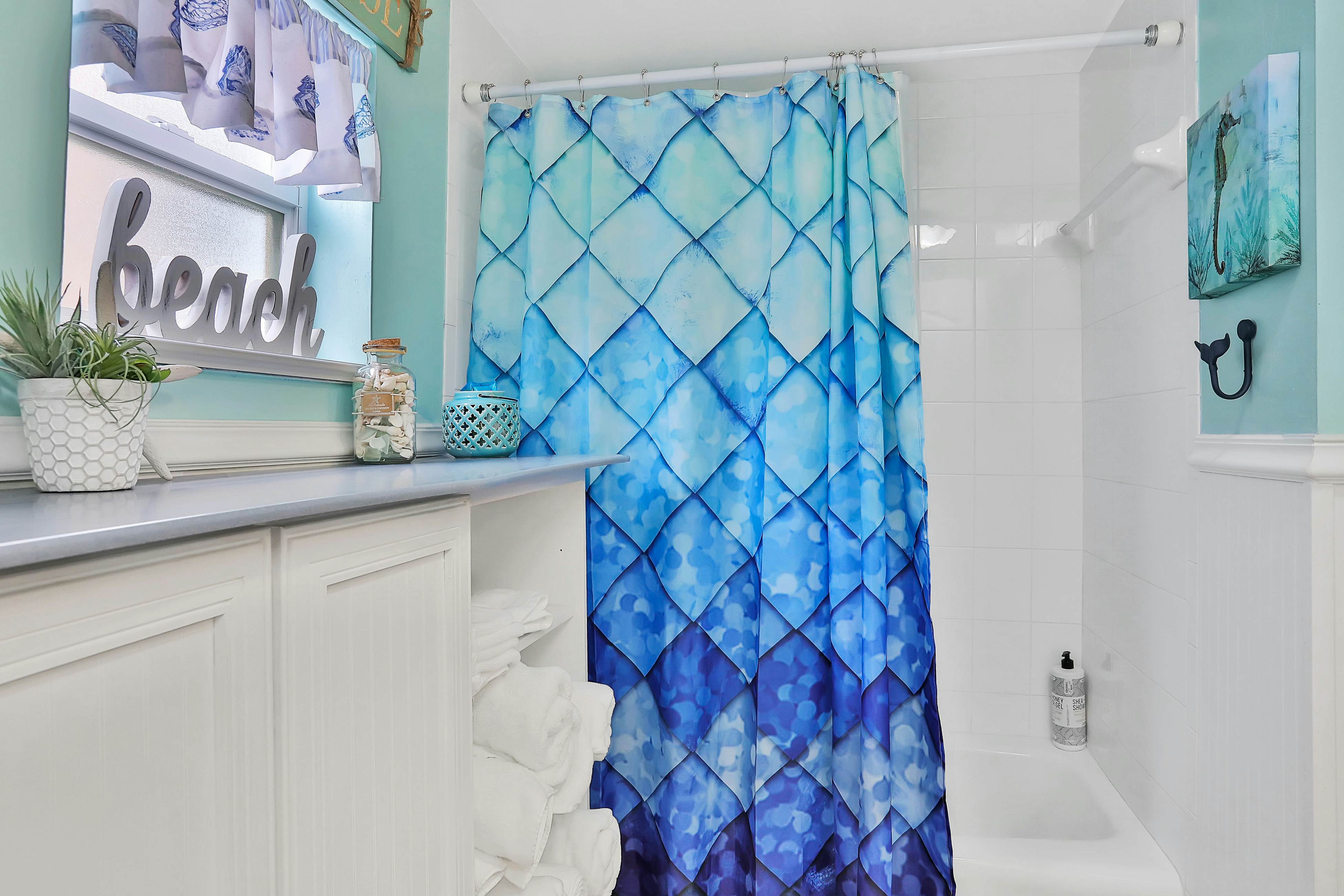 Dog-Friendly Home with High-Speed WiFi and Central AC - Snowbird-Friendly