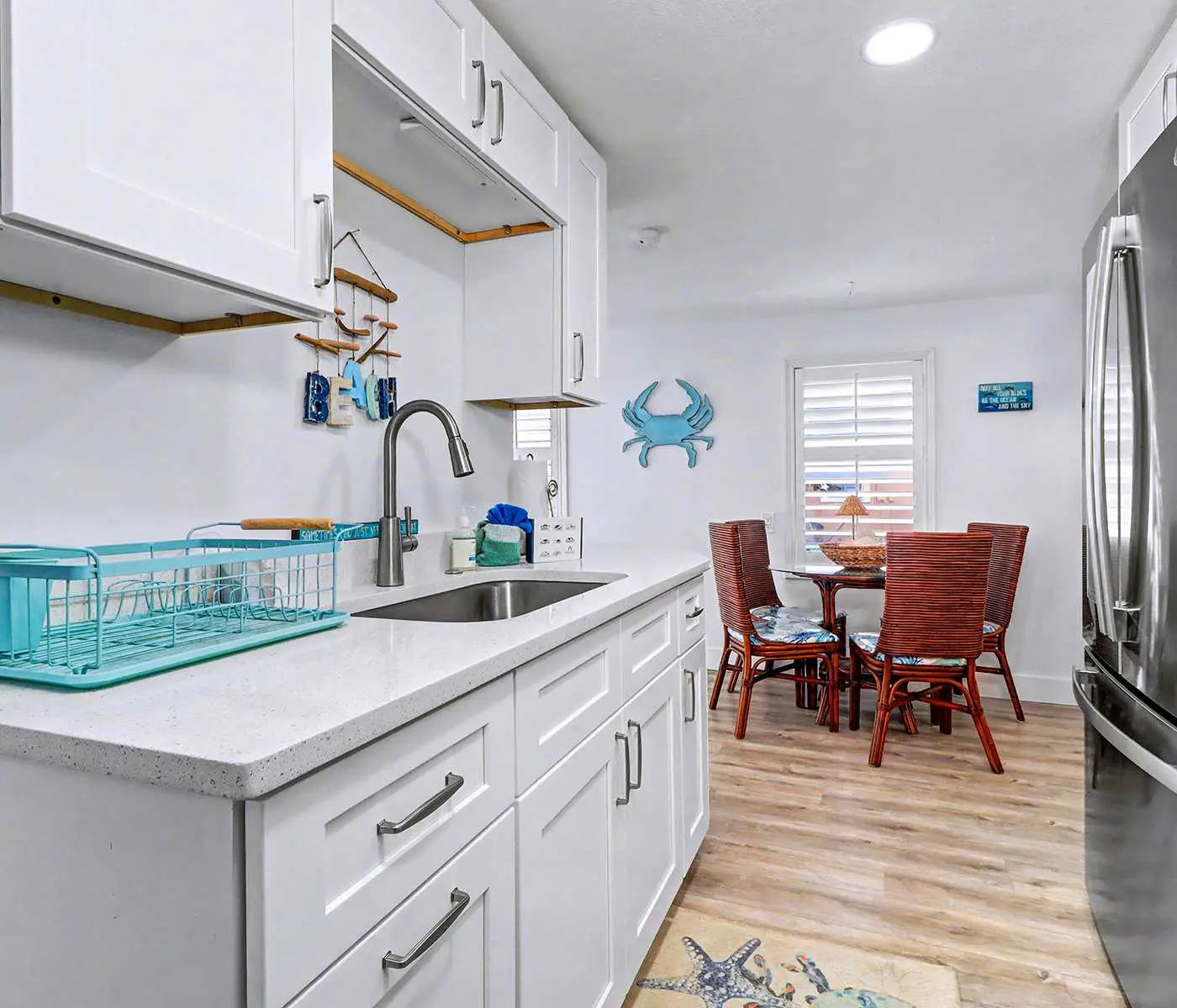 Dog Friendly Home with High Speed WiFi and Central AC Snowbird Friendly