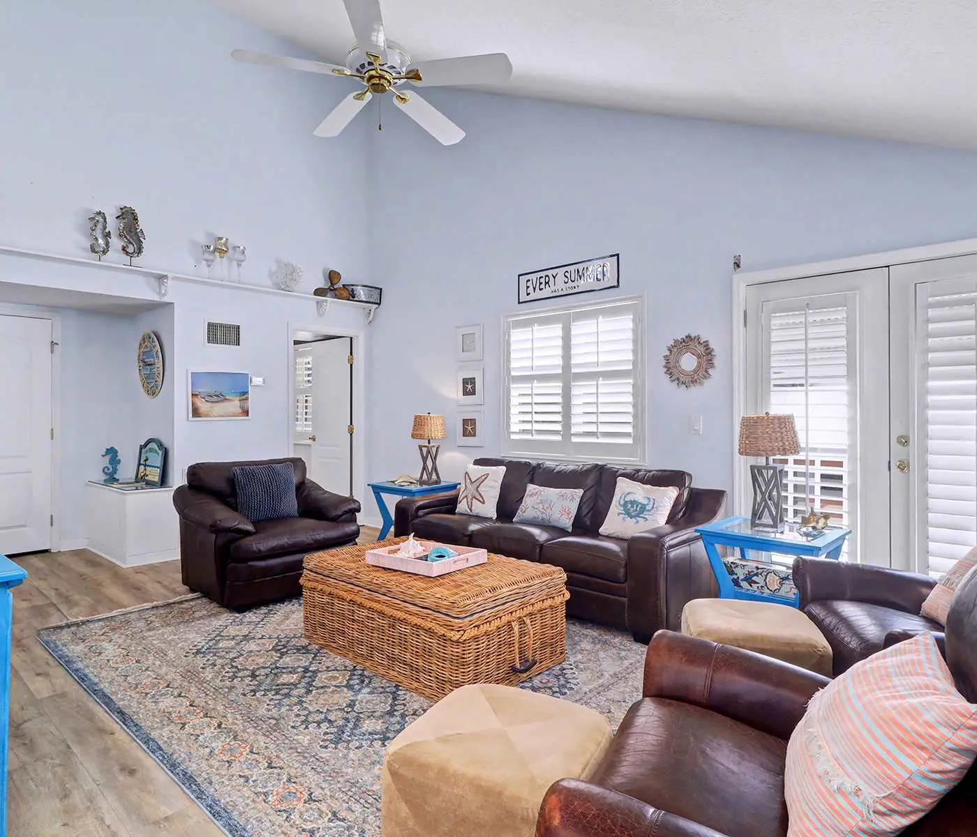 Dog Friendly Home with High Speed WiFi and Central AC Snowbird Friendly