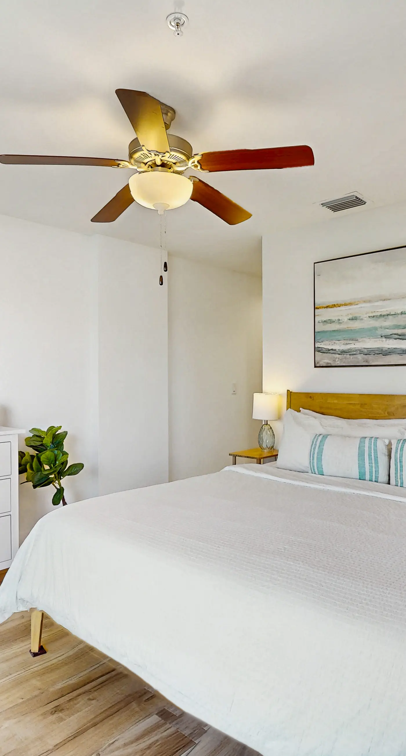 Coastal Getaway 3BR 3BA Condo with Pool Just 2 Blocks from the Beach