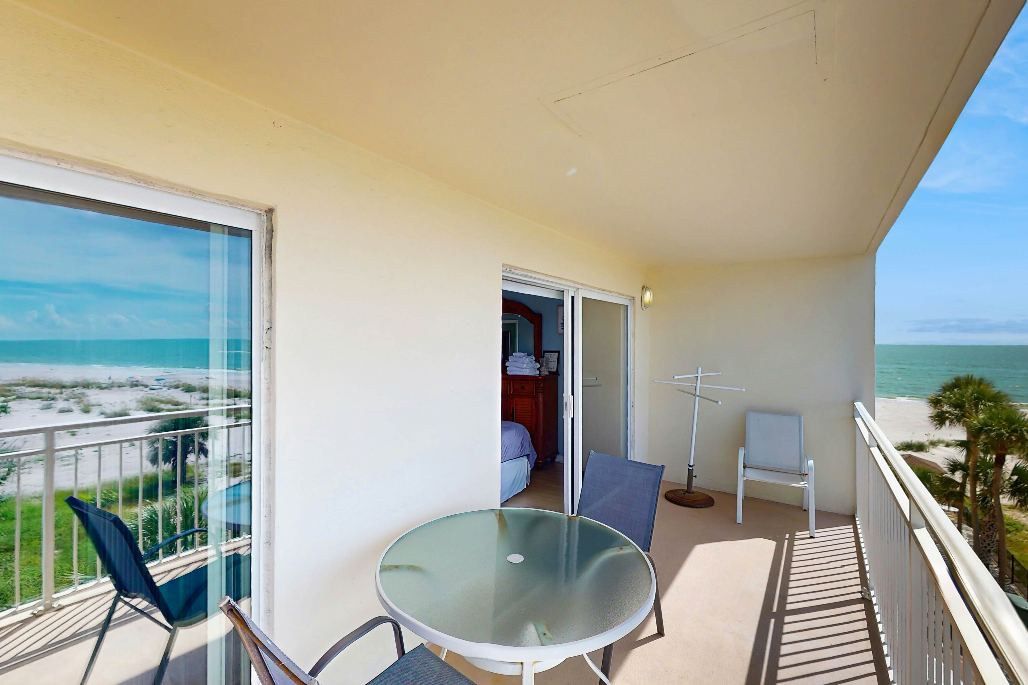 Gulf-front getaway with sunset-view balcony, beachfront pool & easy beach access