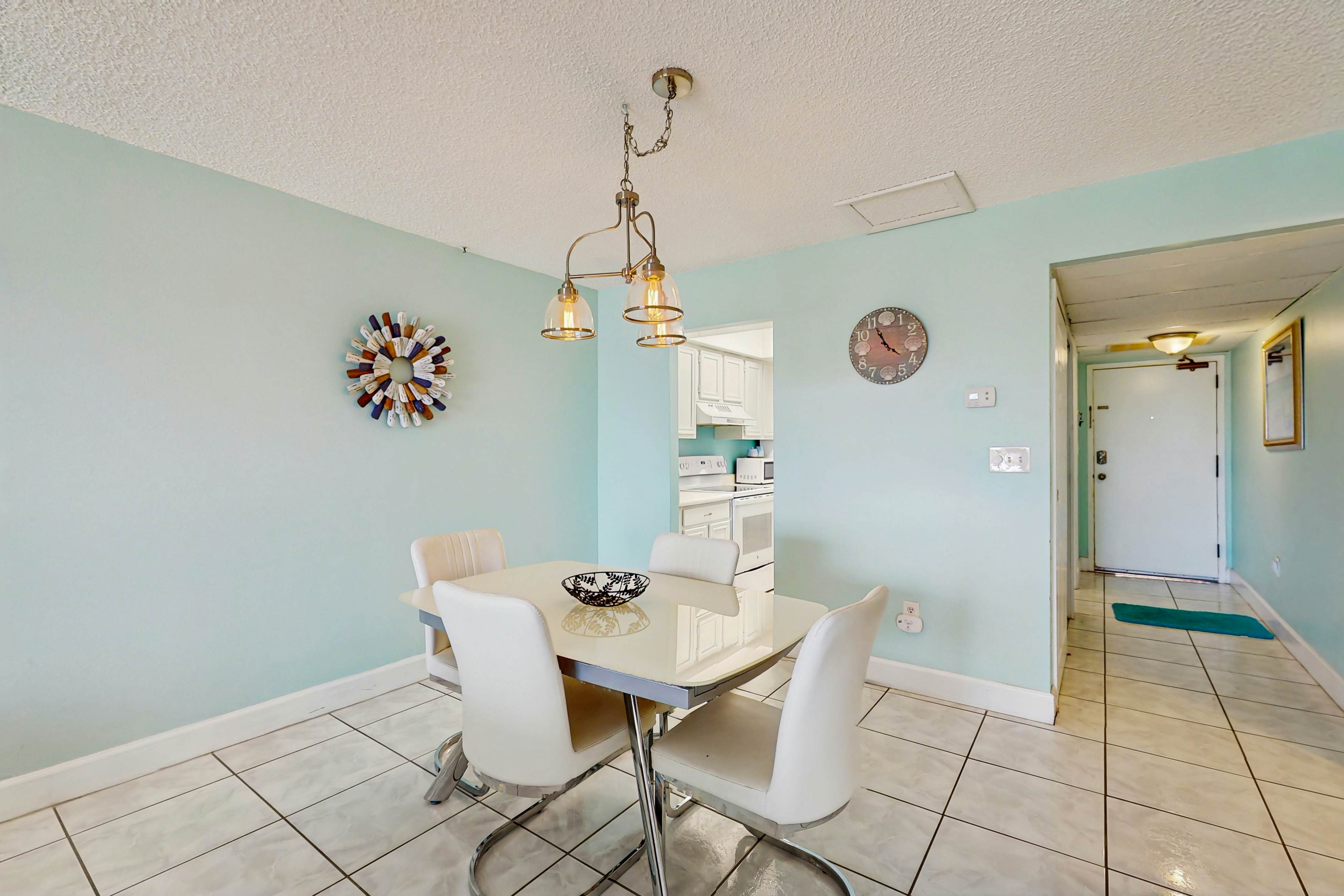 Gulf-front getaway with sunset-view balcony, beachfront pool & easy beach access