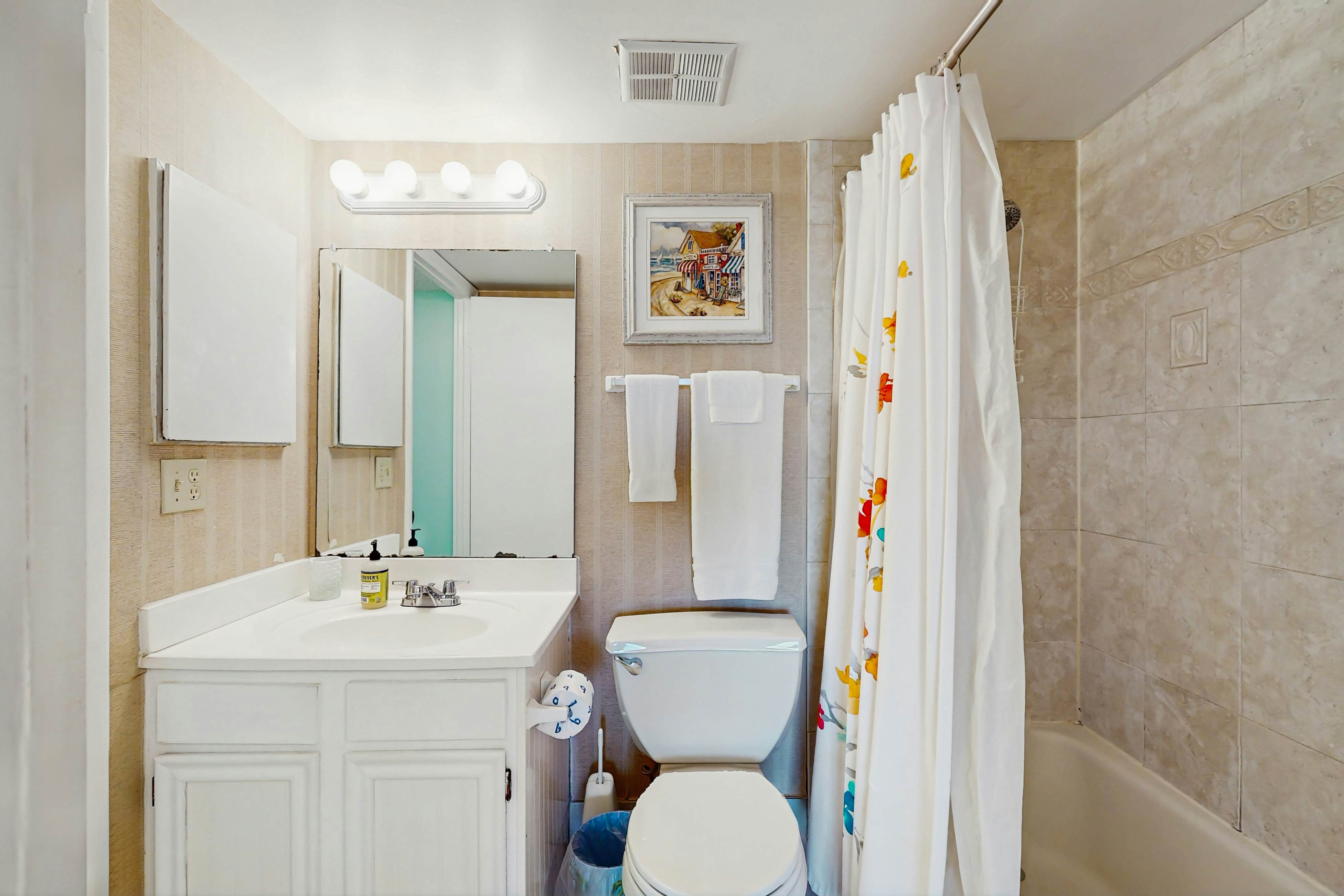 Gulf-front getaway with sunset-view balcony, beachfront pool & easy beach access