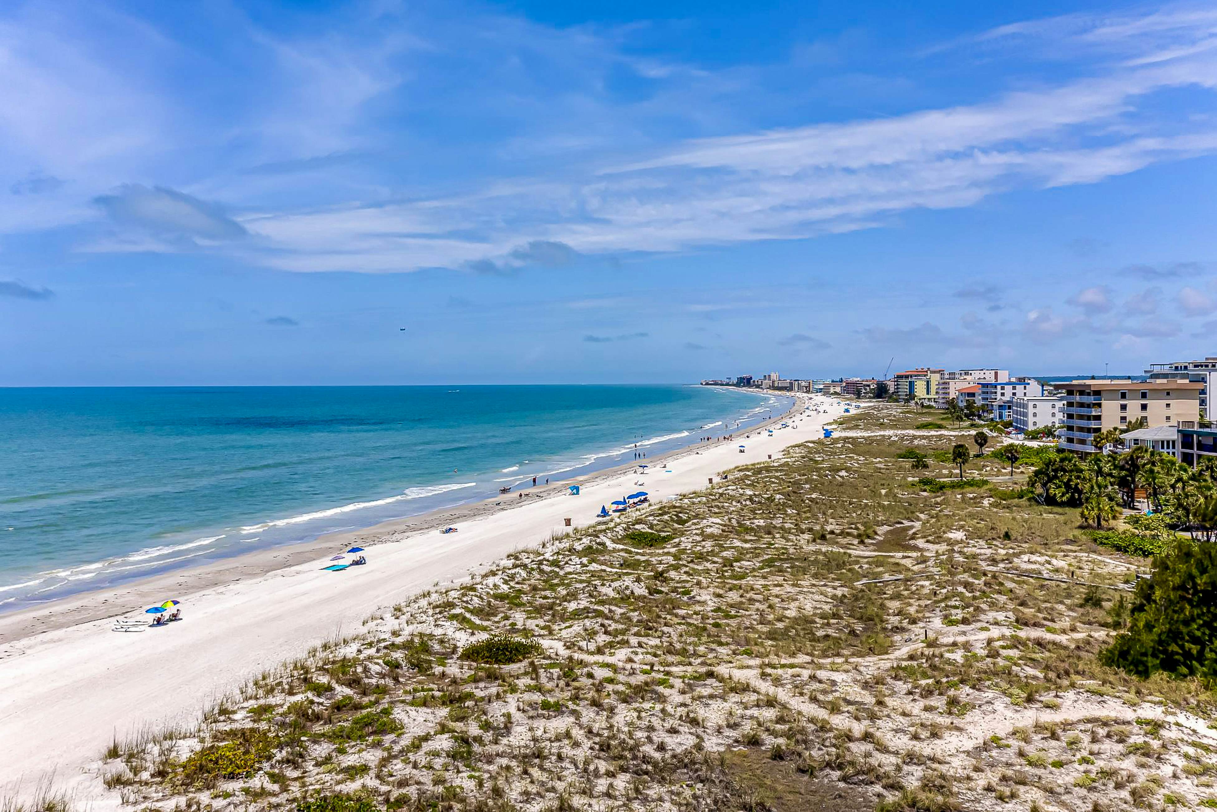 Gulf-front getaway with sunset-view balcony, beachfront pool & easy beach access