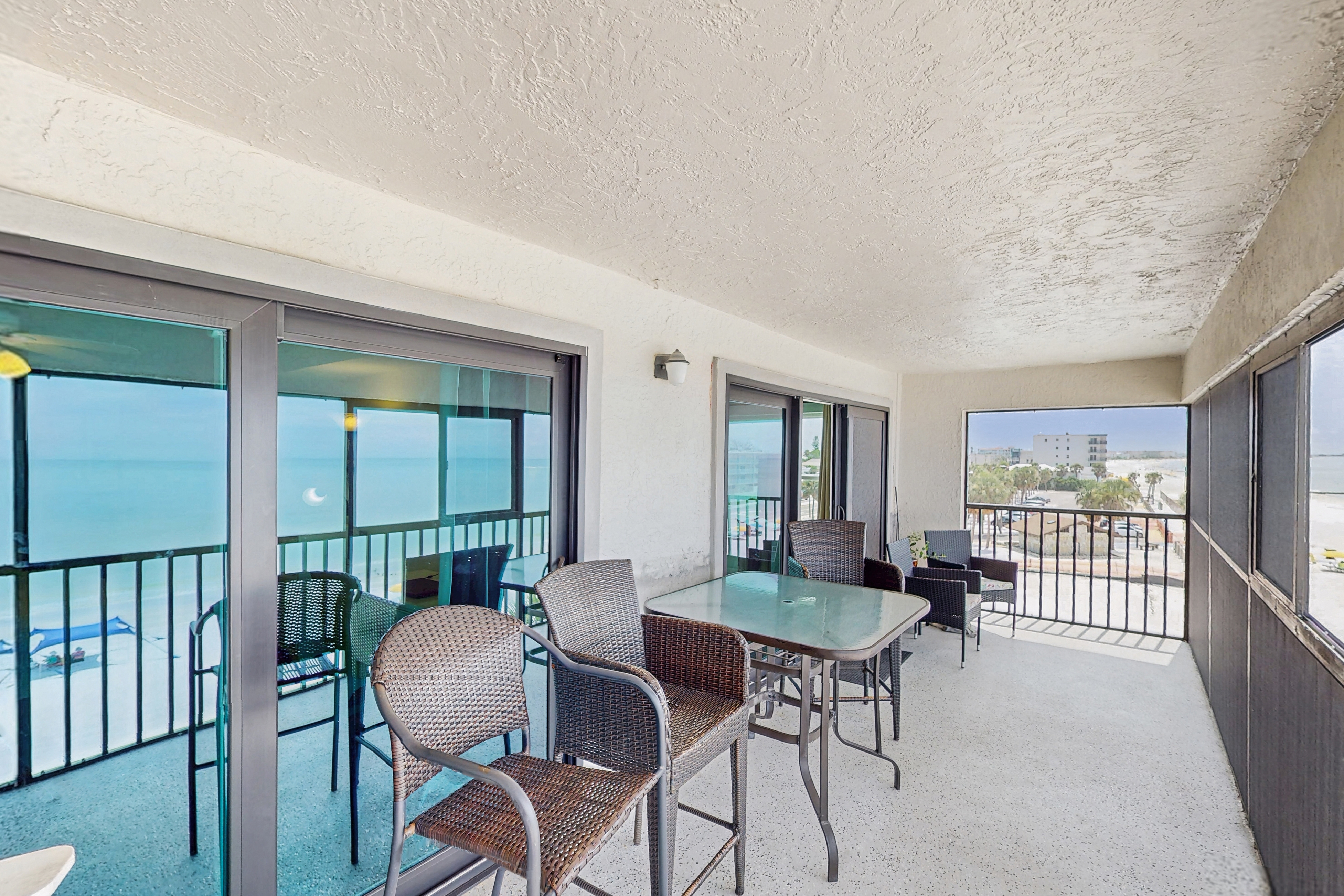 Beautiful corner condo with ample balcony beach views WD heated pool pool spa