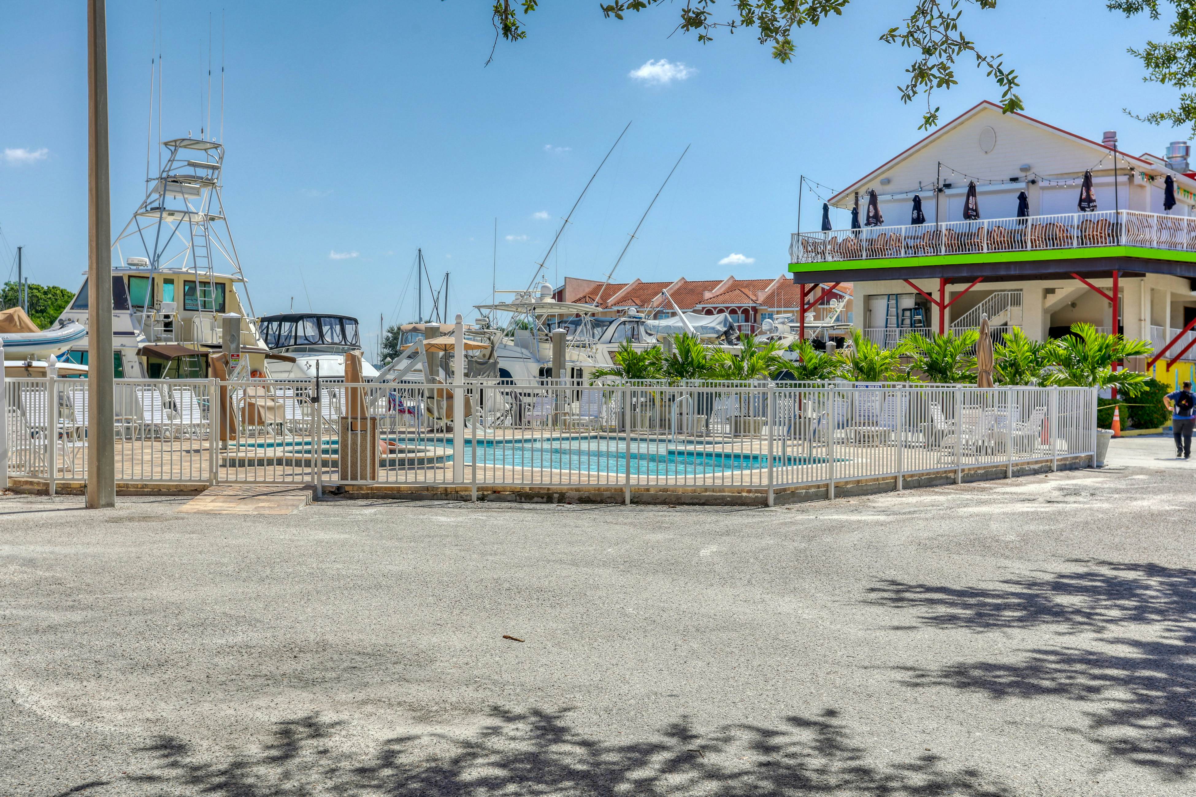 Waterfront condo with marina views - walk to John’s Pass