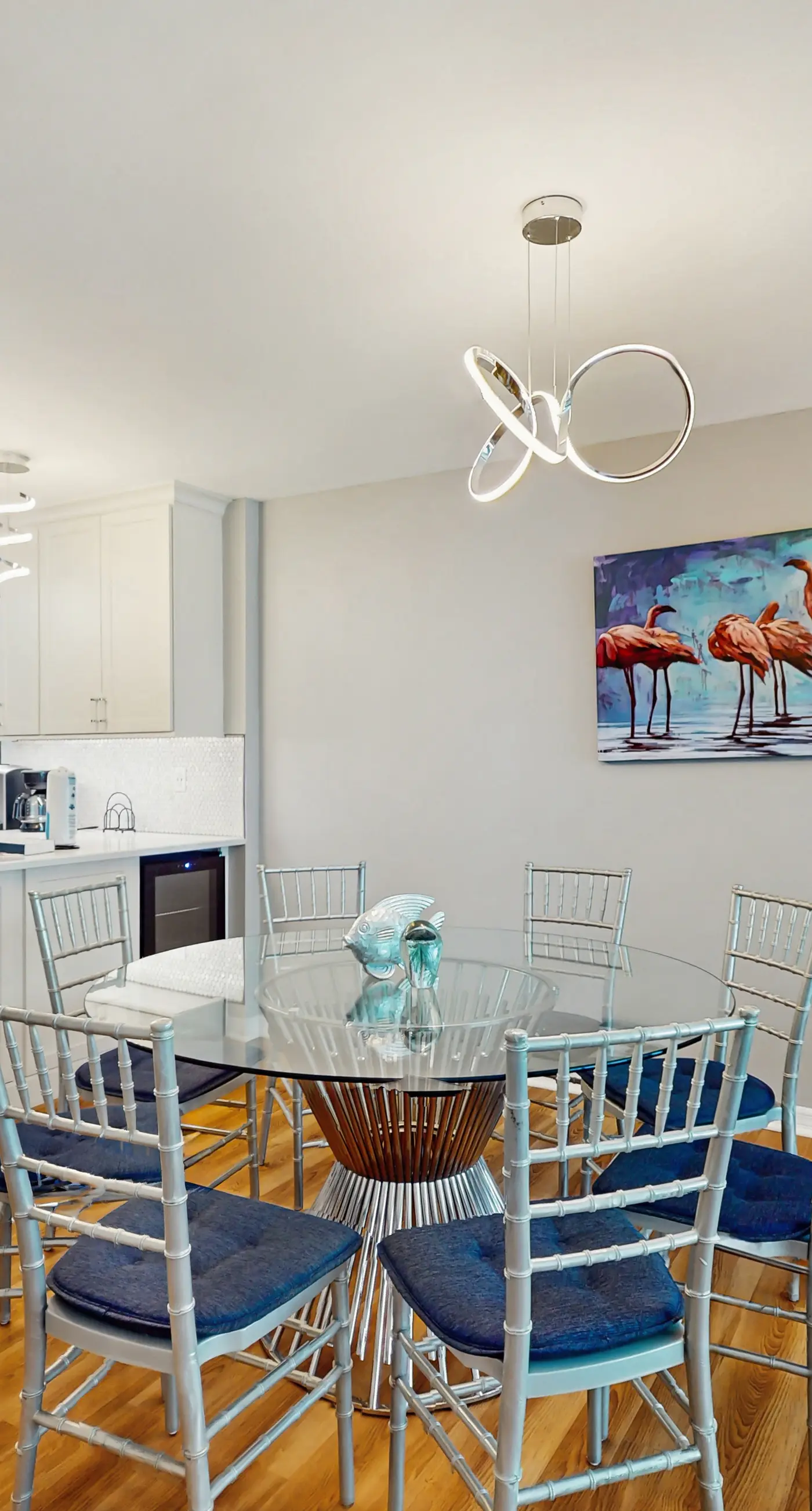 Extraordinary Gulf front condo w screened in balcony WD AC heated pool pool spa