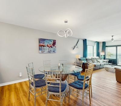 Extraordinary Gulf front condo w screened in balcony WD AC heated pool pool spa