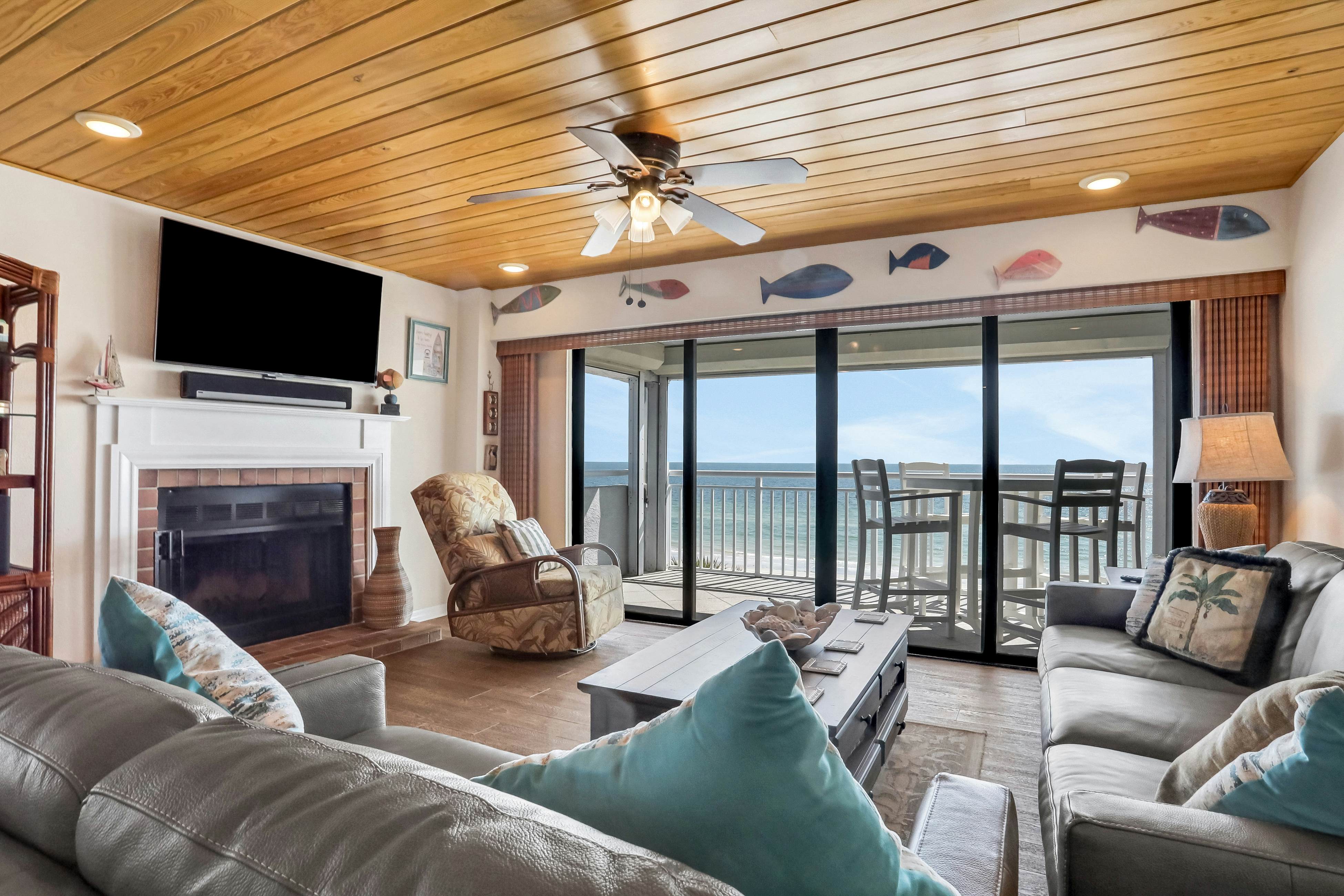 Breathtaking beachfront condo in prime location Indian Shores FL