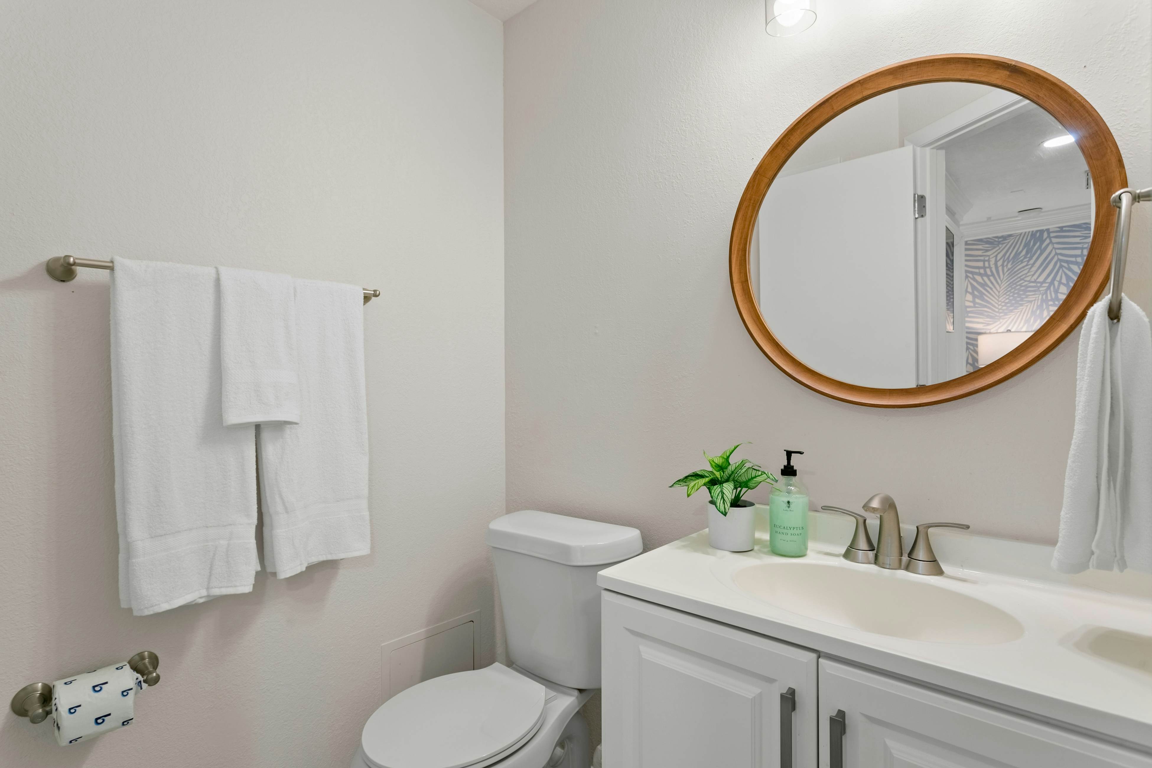 Renovated condo with on-site pool, beach access & modern charm