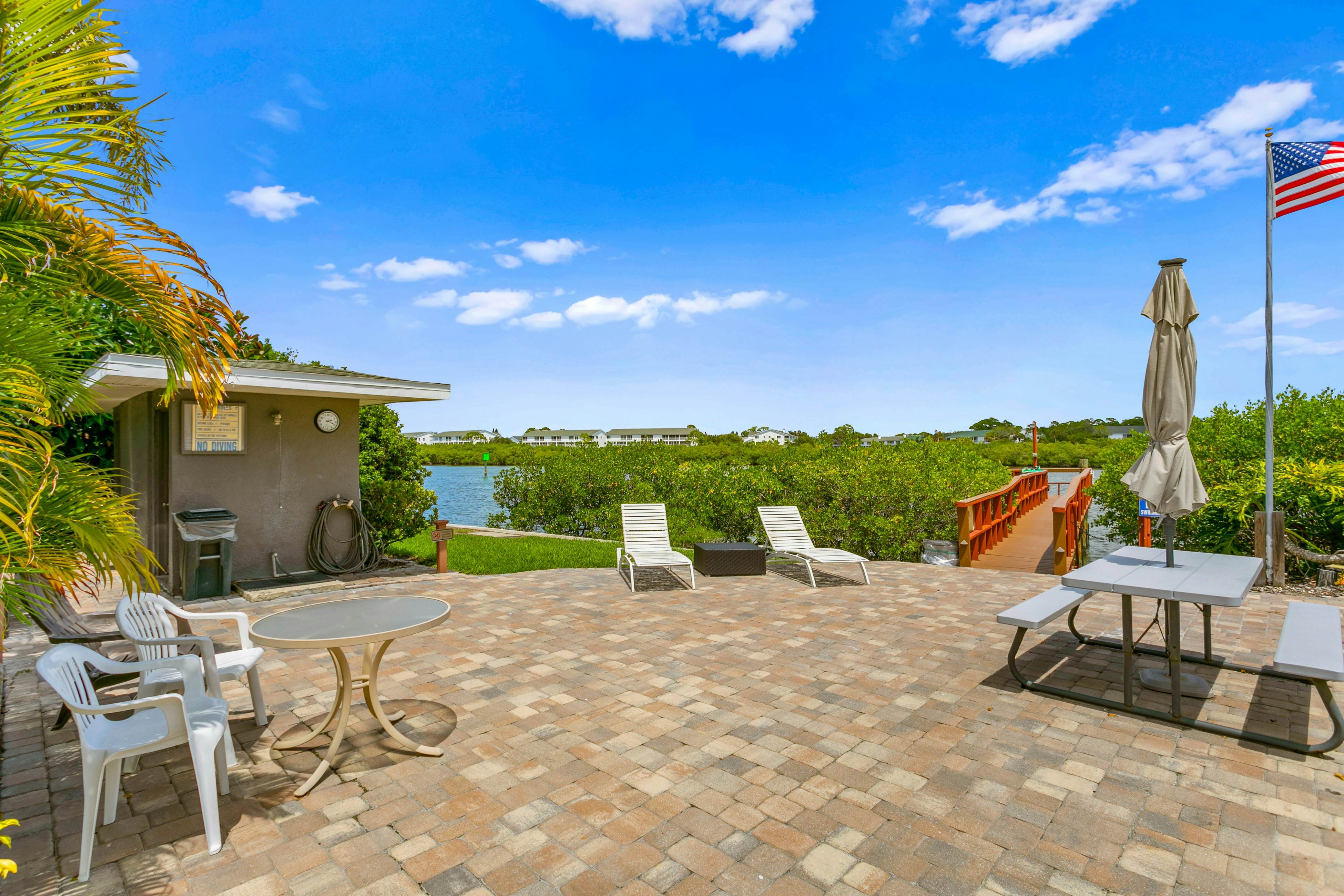 Renovated condo with on-site pool, beach access & modern charm