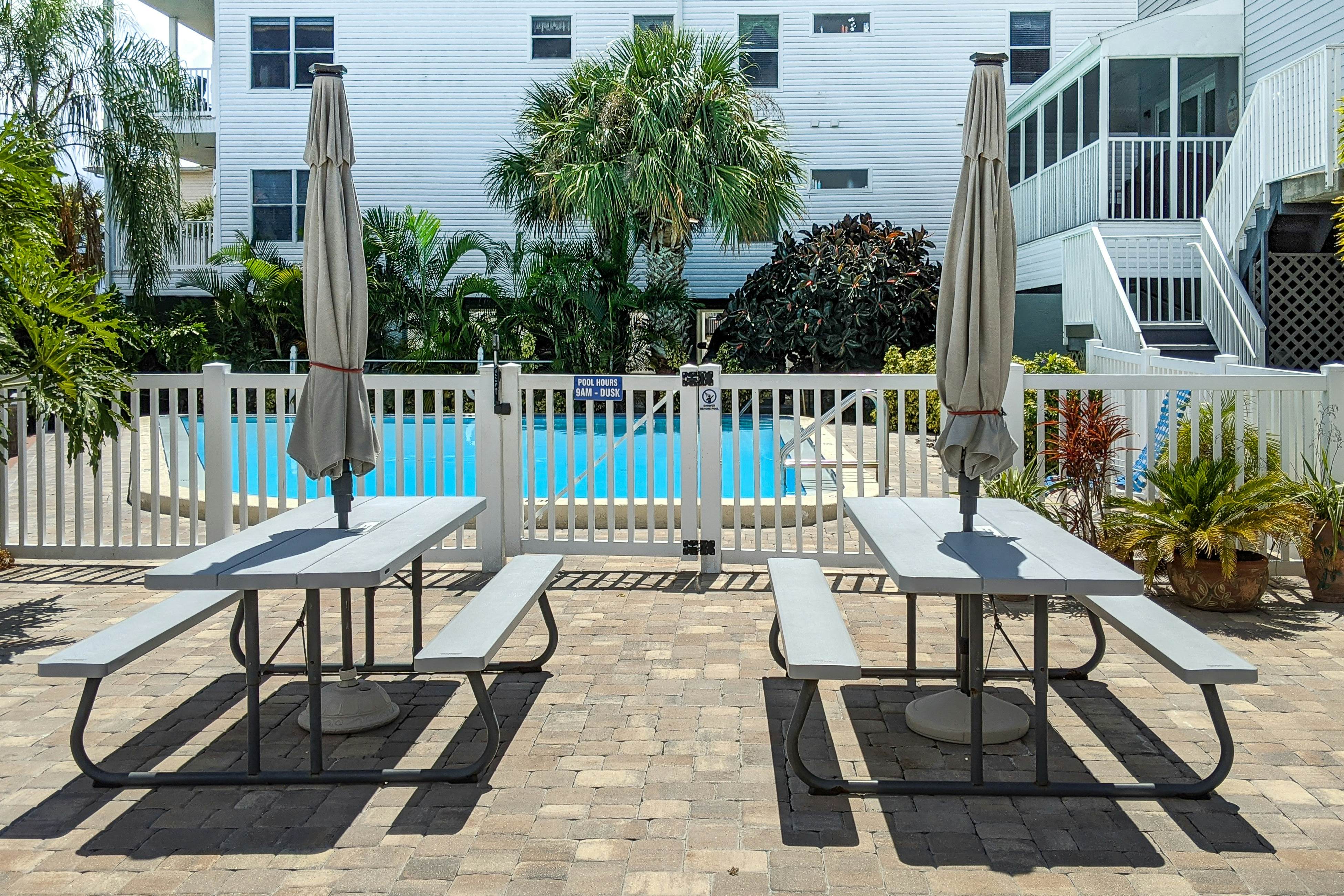 Renovated condo with on-site pool, beach access & modern charm