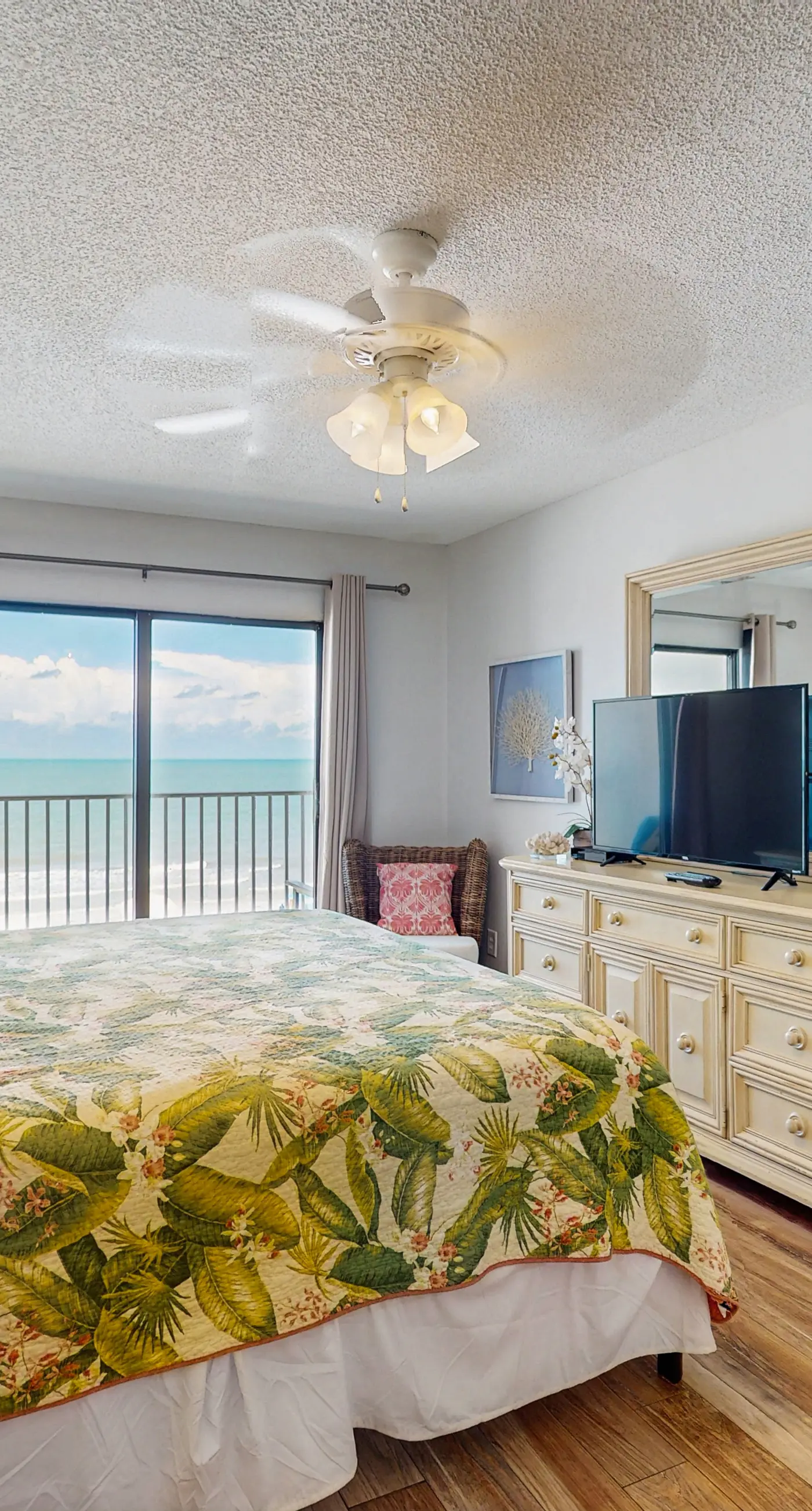 Spacious beachfront condo with lovely Gulf views balcony heated pool and AC