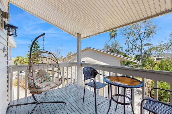 Tropical gem with pool steps to beach water view balcony private WD and AC