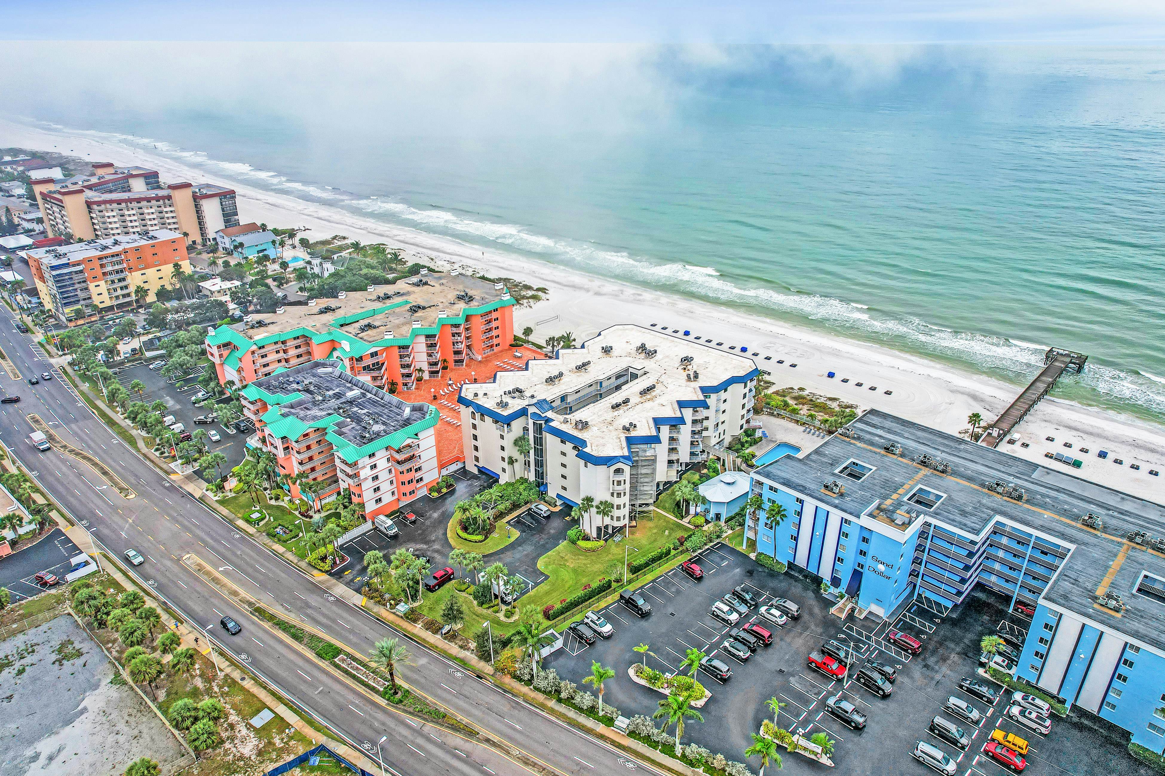 Upscale condo with gorgeous Gulf views & beachfront heated pool & spa