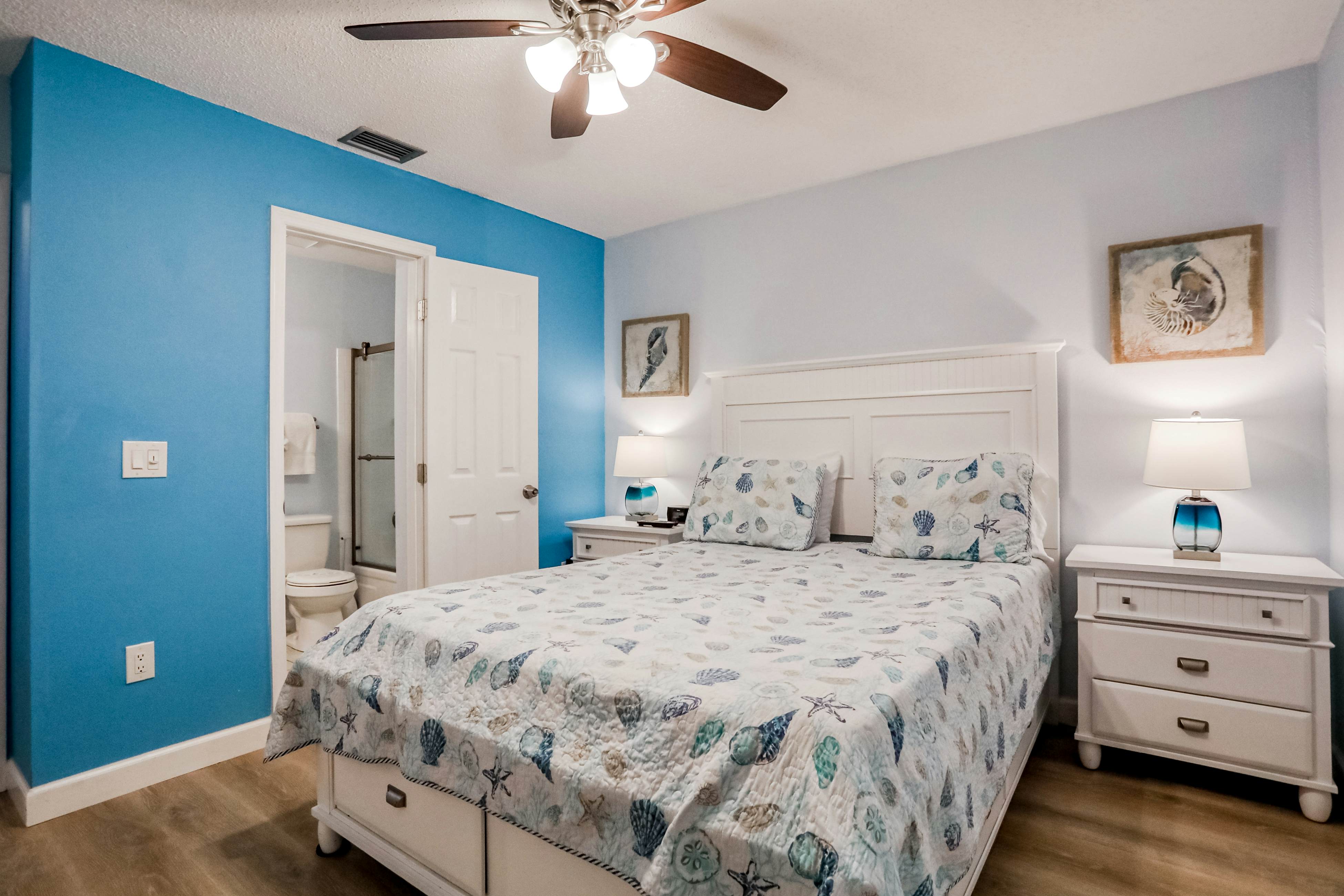 Spacious townhouse across from beach access