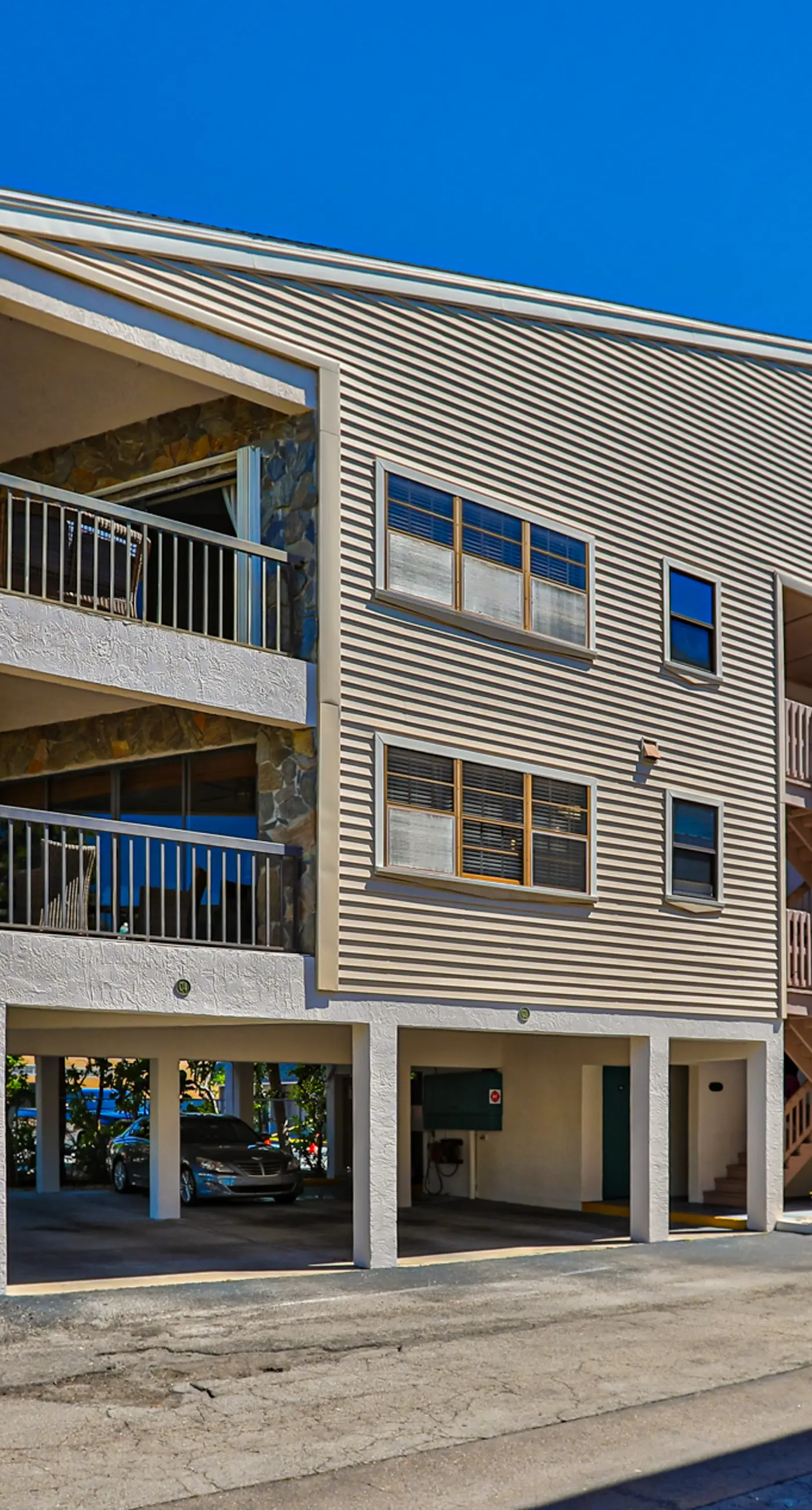 Spacious and family friendly with pool dock and just steps to the beaches