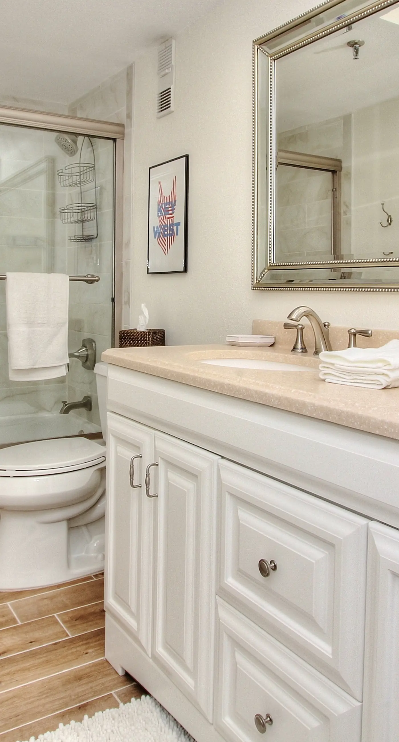 Beachfront condo with lovely Gulf view and heated pool