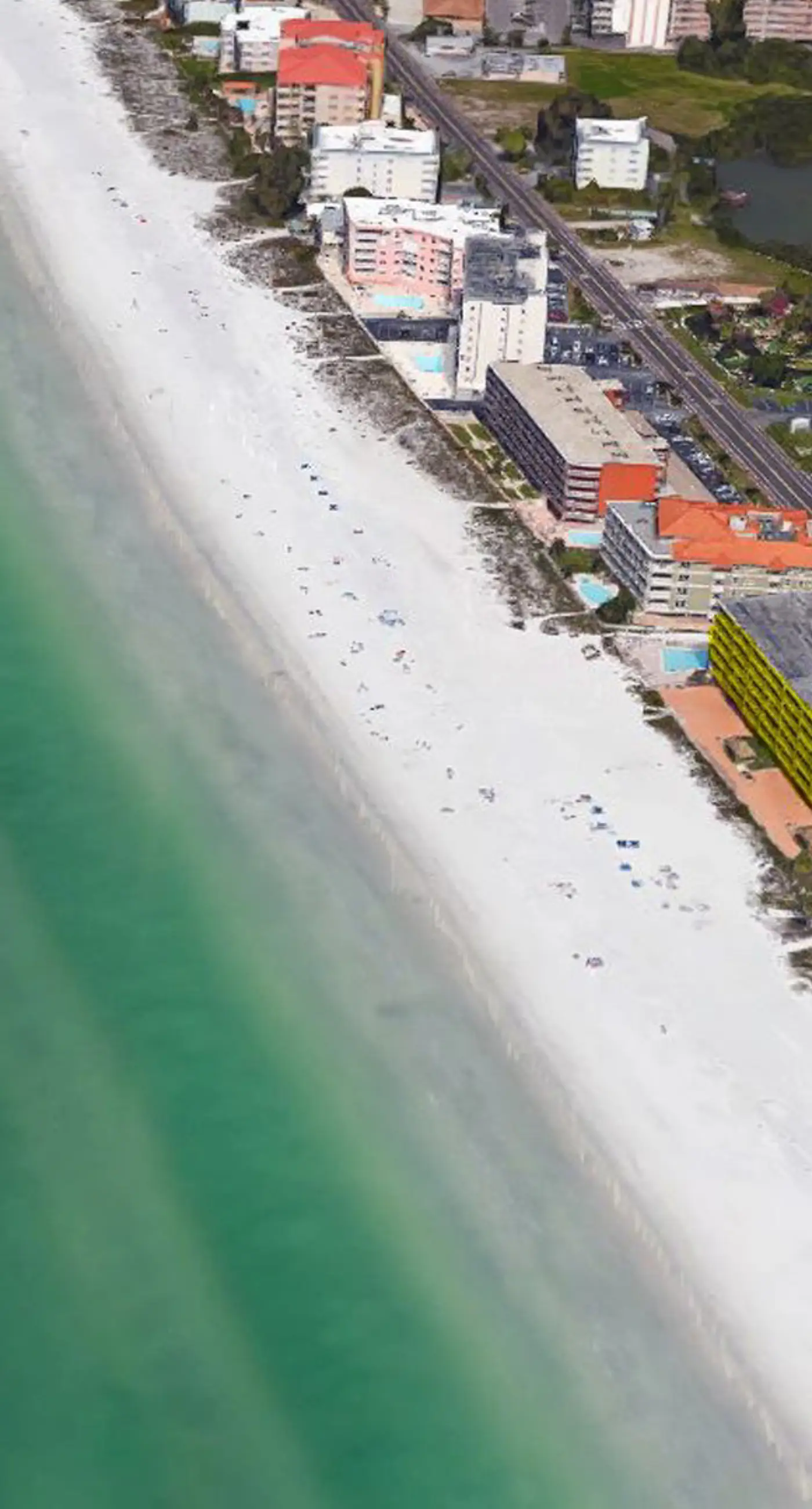Beachfront condo with lovely Gulf view and heated pool