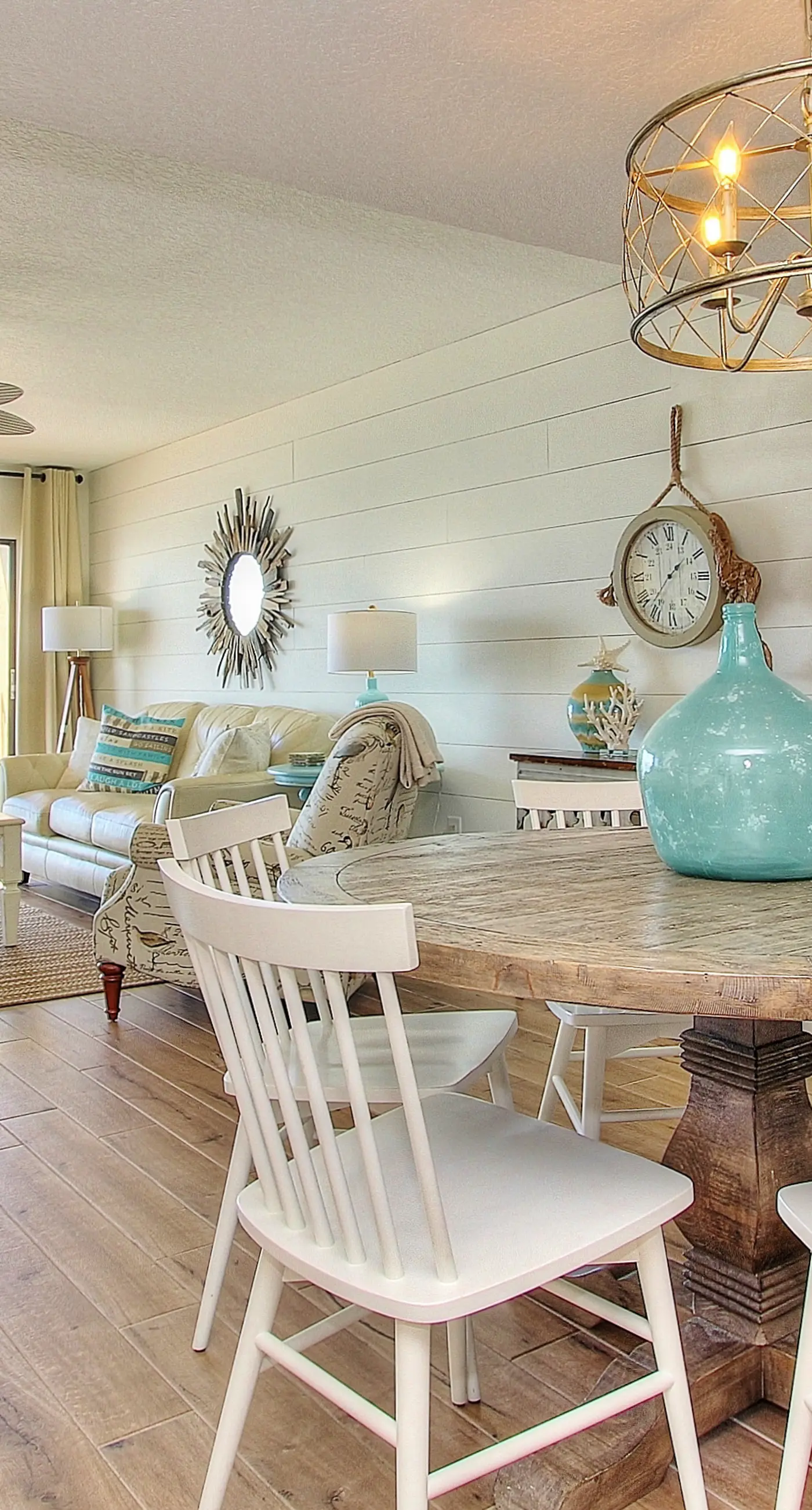 Extraordinary beachfront condo with Gulf view and heated pool