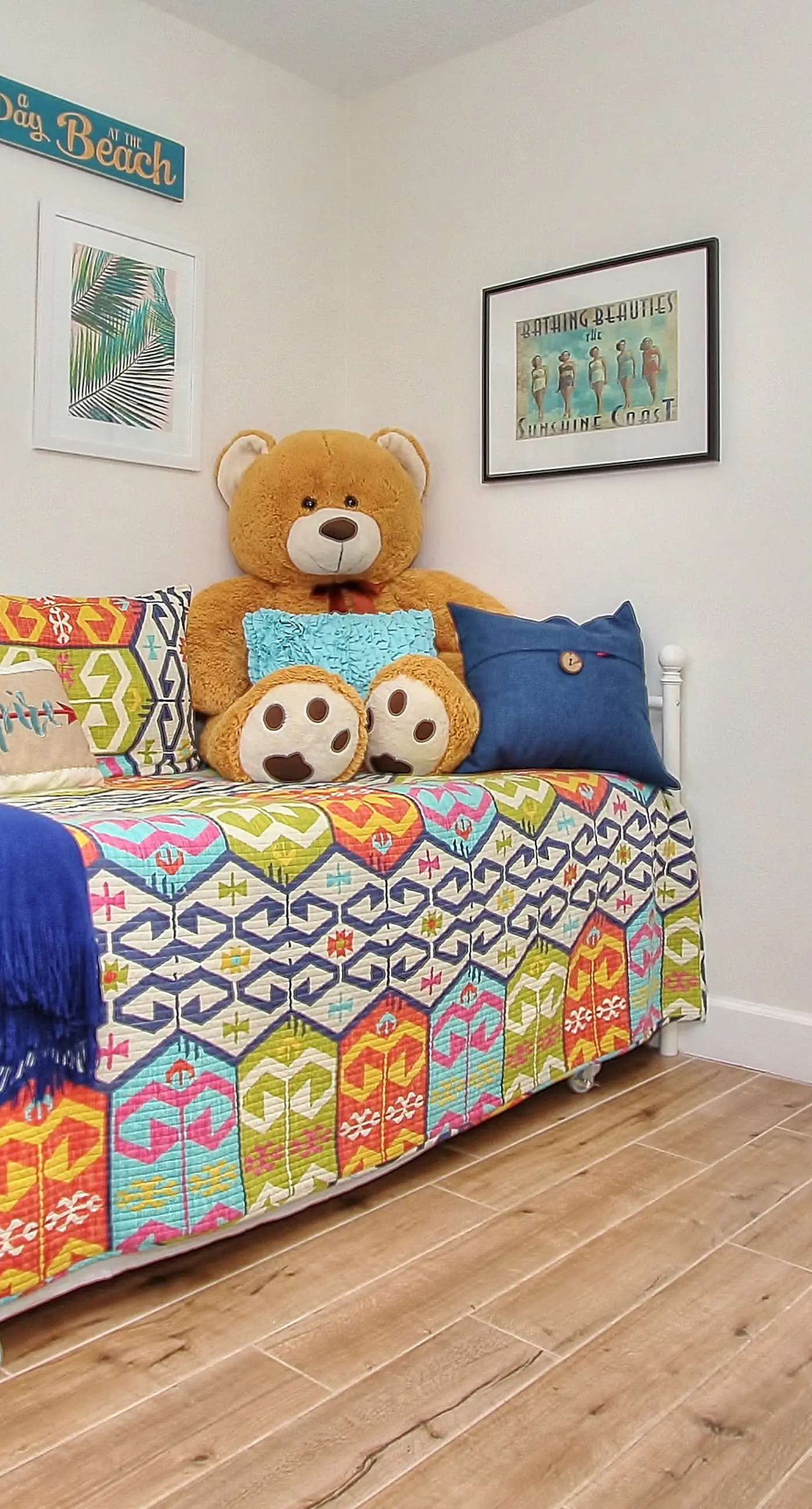 Extraordinary beachfront condo with Gulf view and heated pool