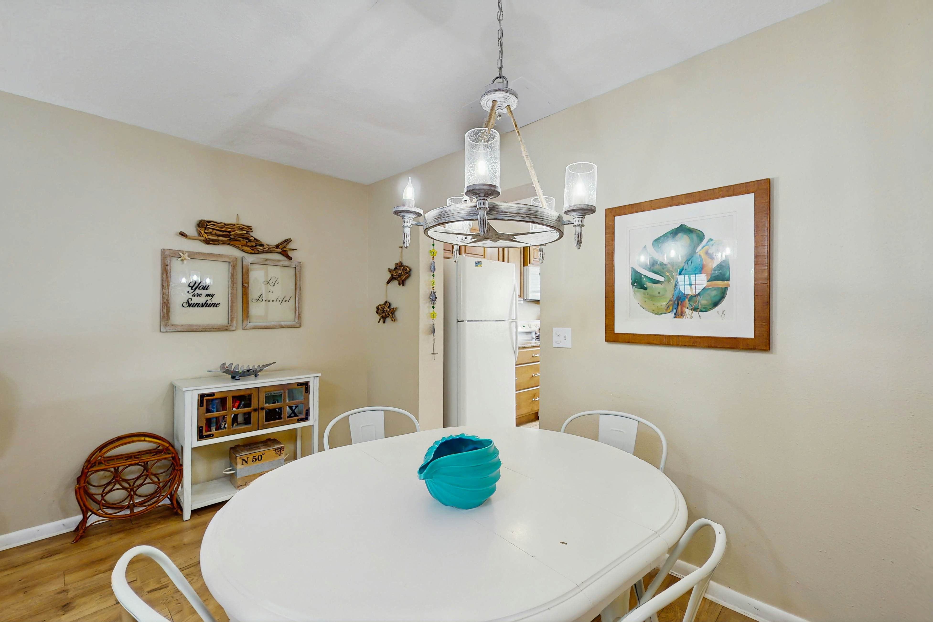 Intracoastal gem with kayaks, paddleboards & pool access - walk to beach