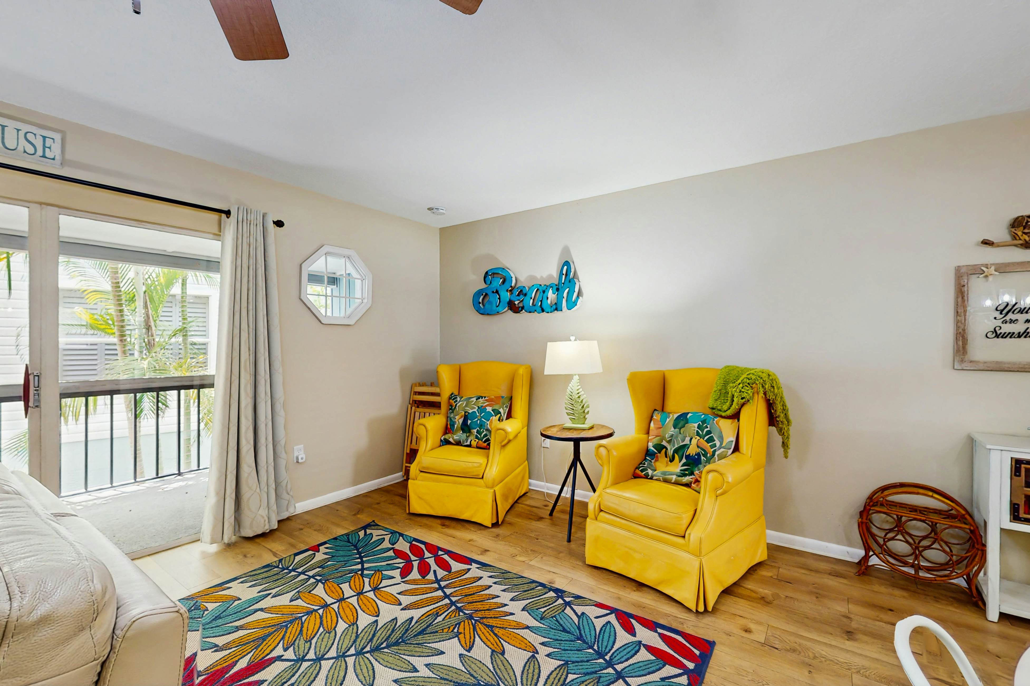 Intracoastal gem with kayaks, paddleboards & pool access - walk to beach