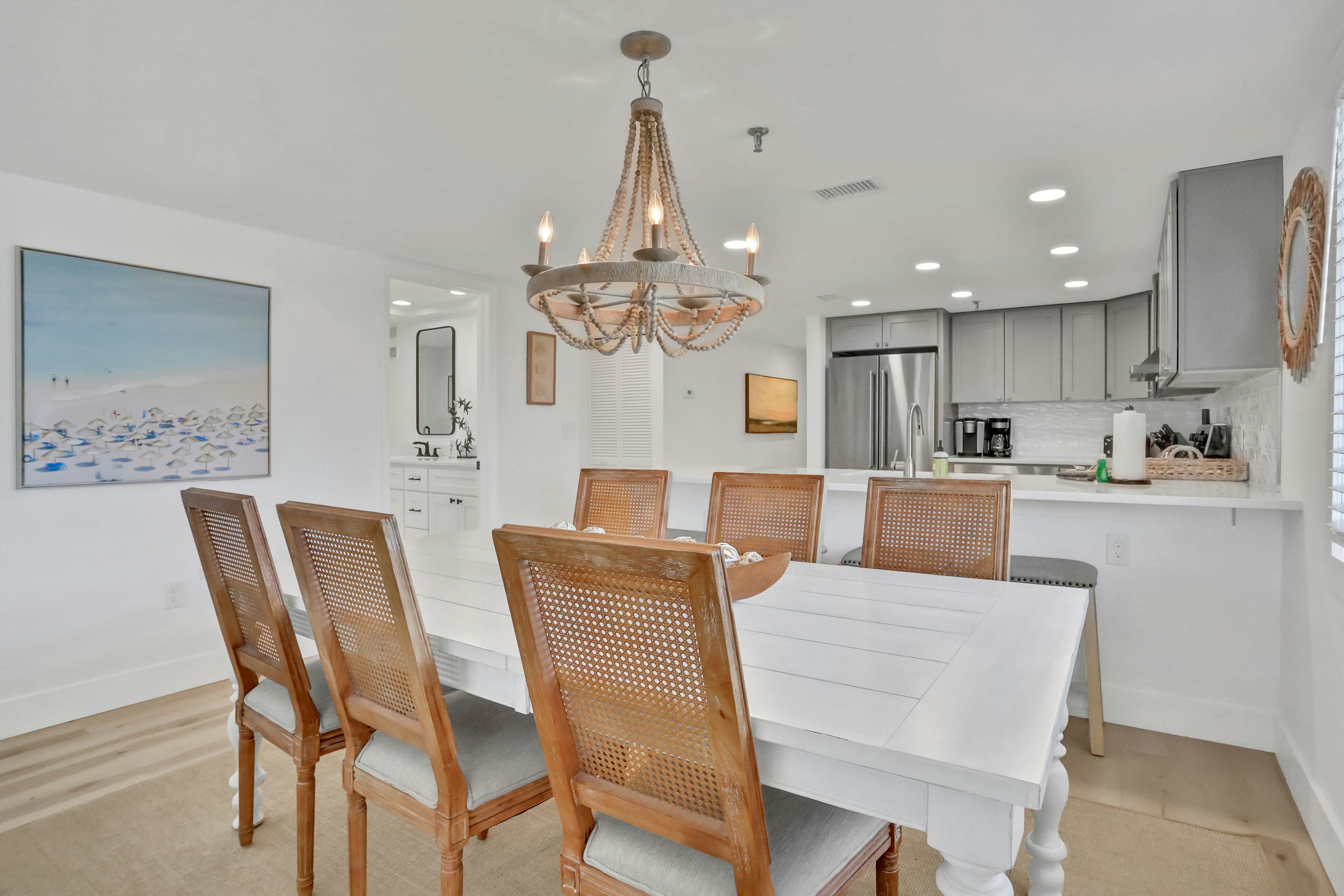 Perfectly poised condo with fabulous Gulf and Intracoastal views