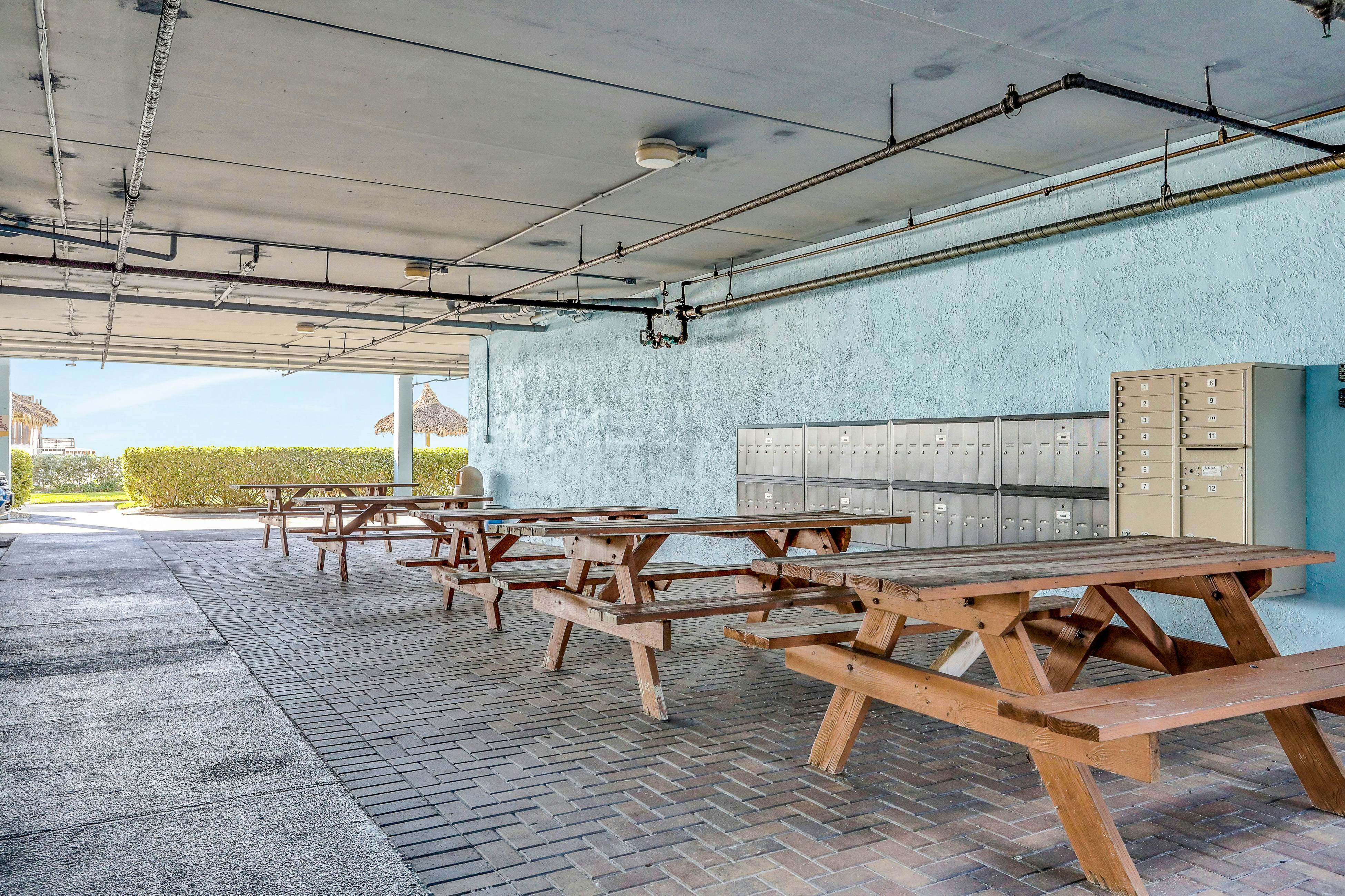 Perfectly poised condo with fabulous Gulf and Intracoastal views