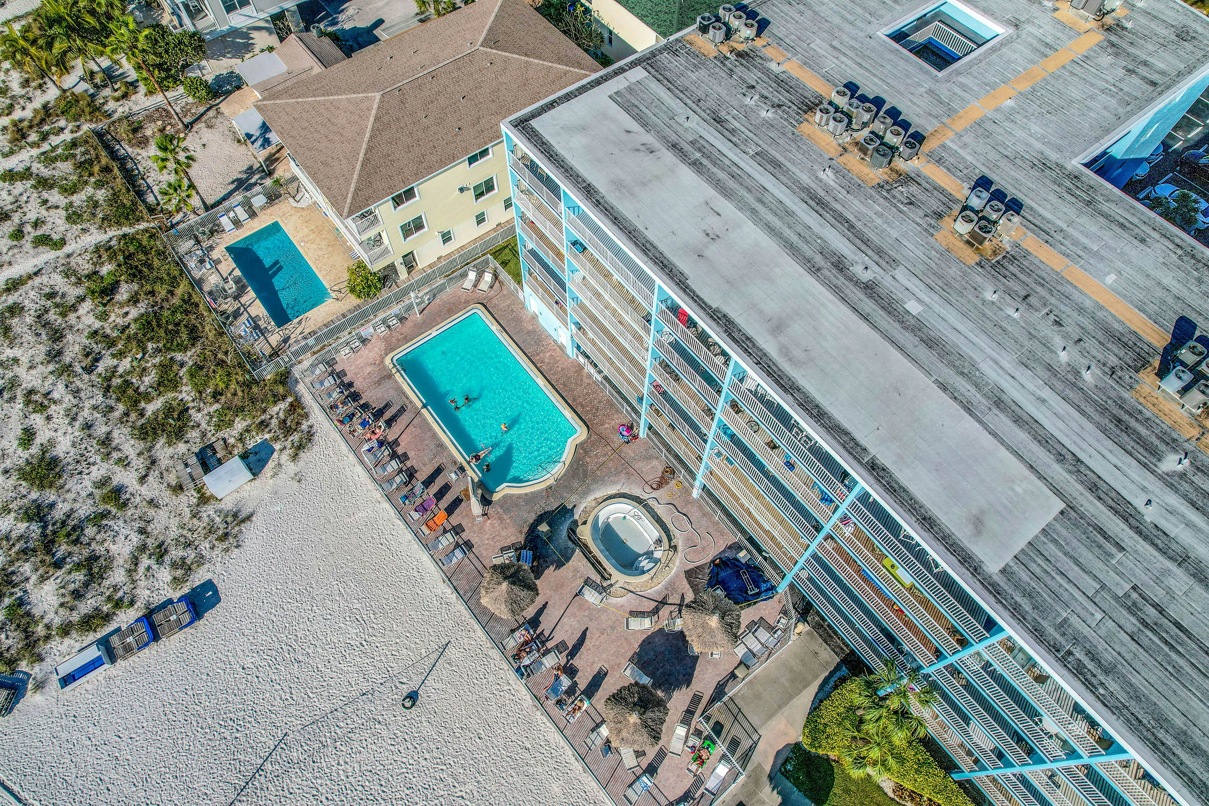 Perfectly poised condo with fabulous Gulf and Intracoastal views