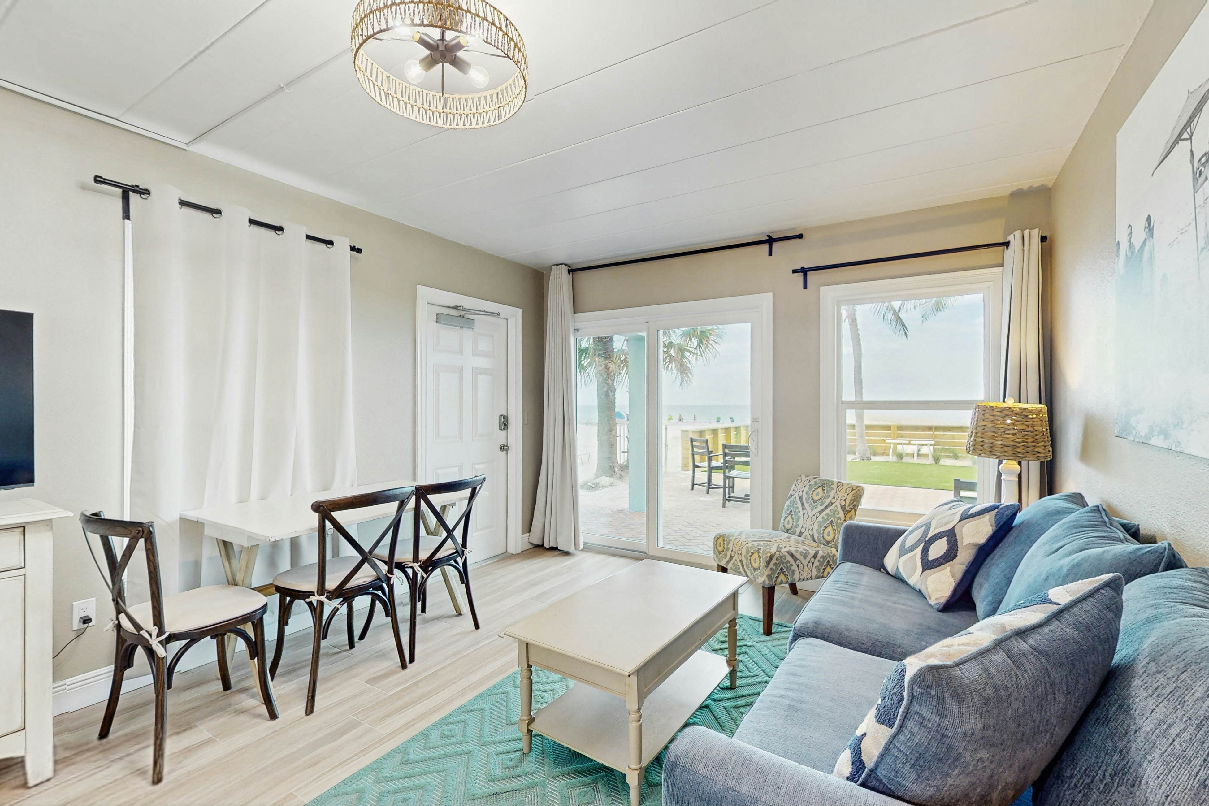 Gulf-front condo with full kitchen & central AC