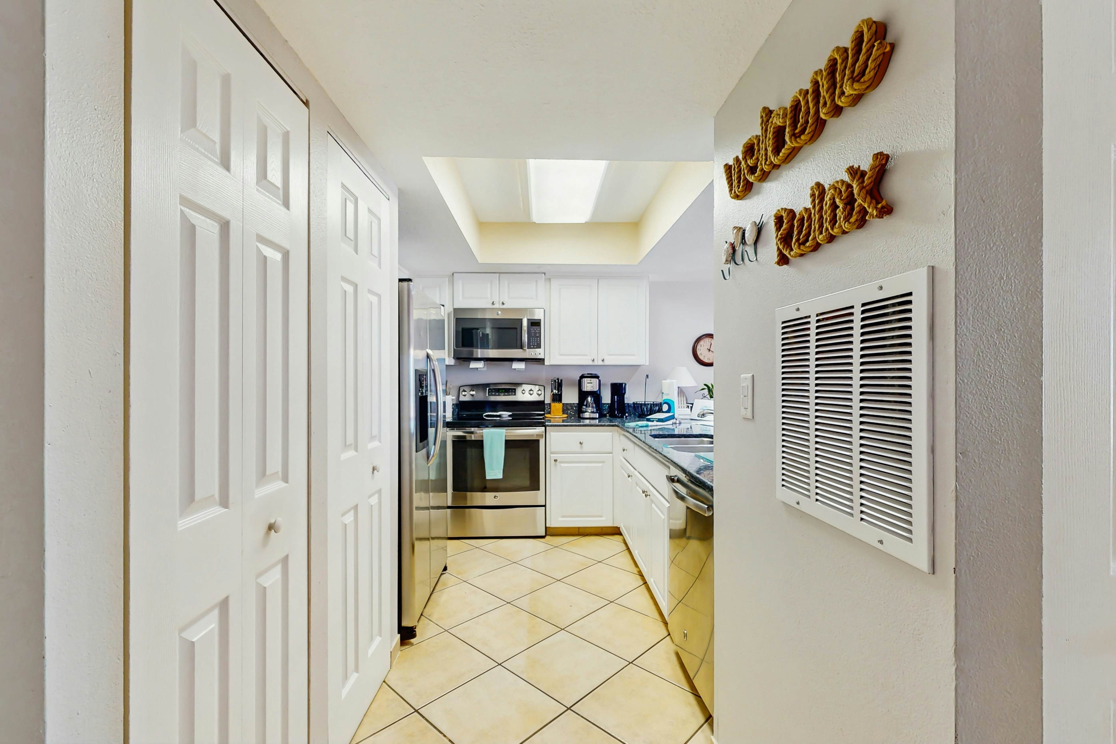 Seaside bliss with scenic Gulf-view balcony & beachfront heated pool & spa