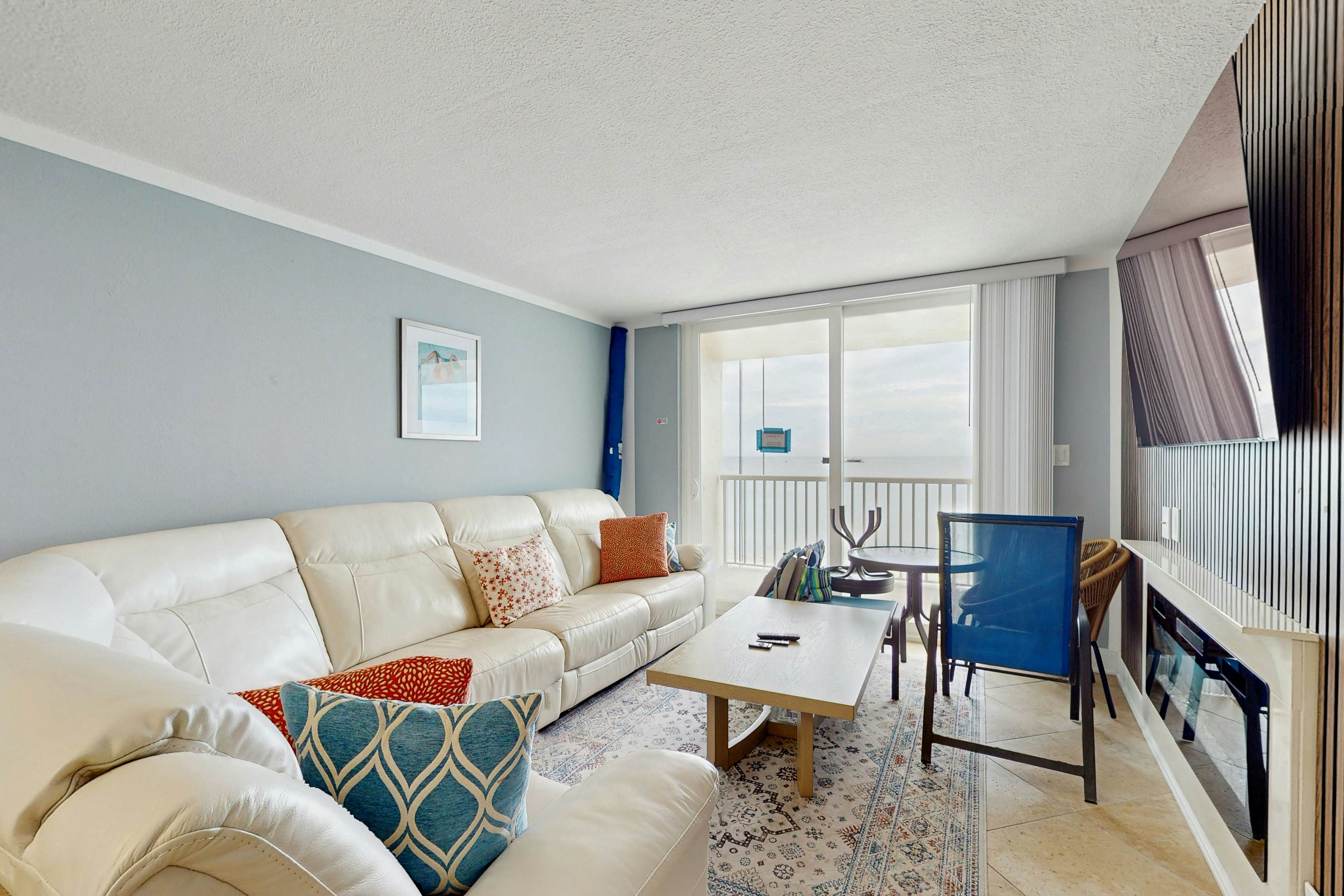 Beachside oasis in charming Indian Shores with shared pool & hot tub