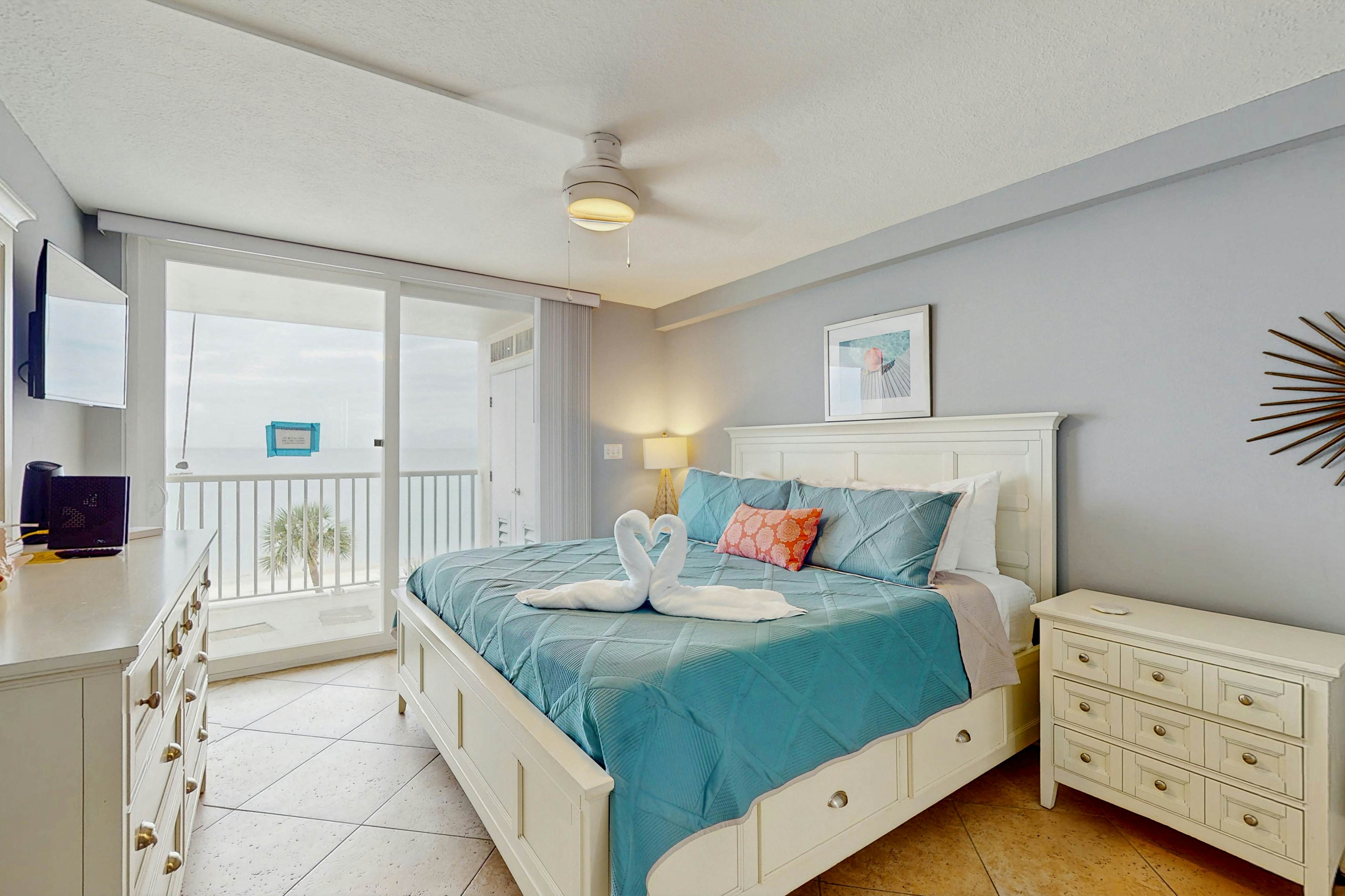 Beachside oasis in charming Indian Shores with shared pool & hot tub