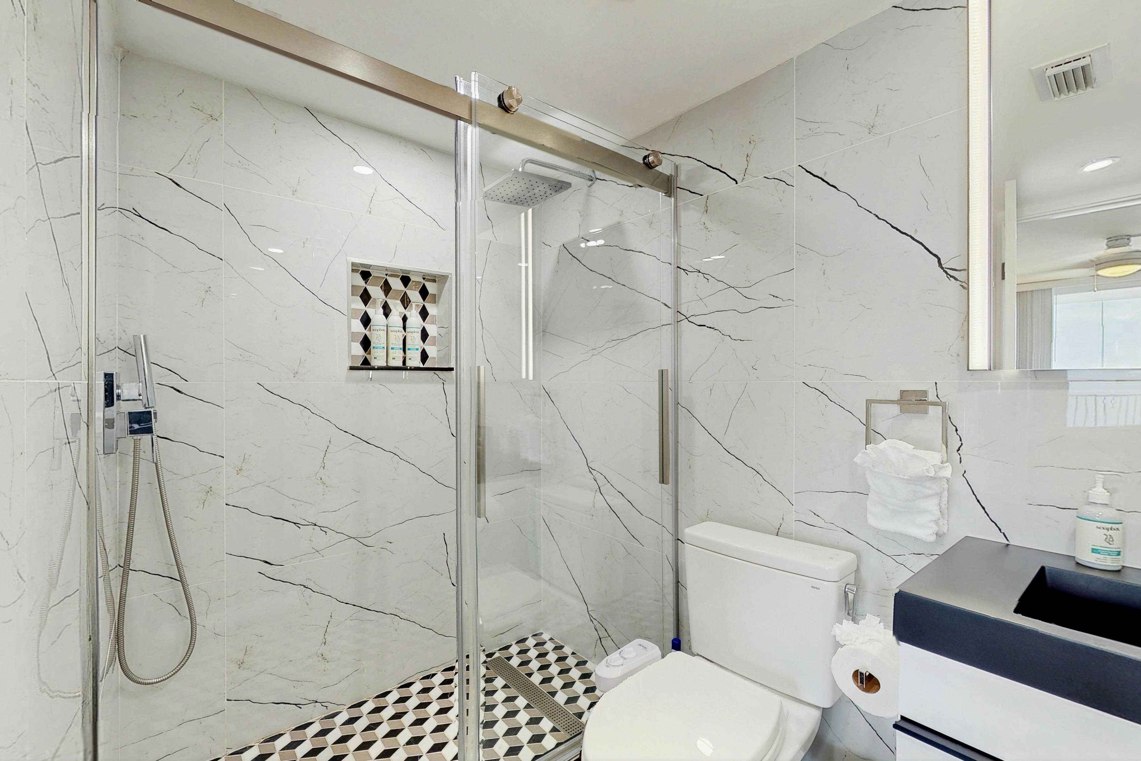 Beachside oasis in charming Indian Shores with shared pool & hot tub