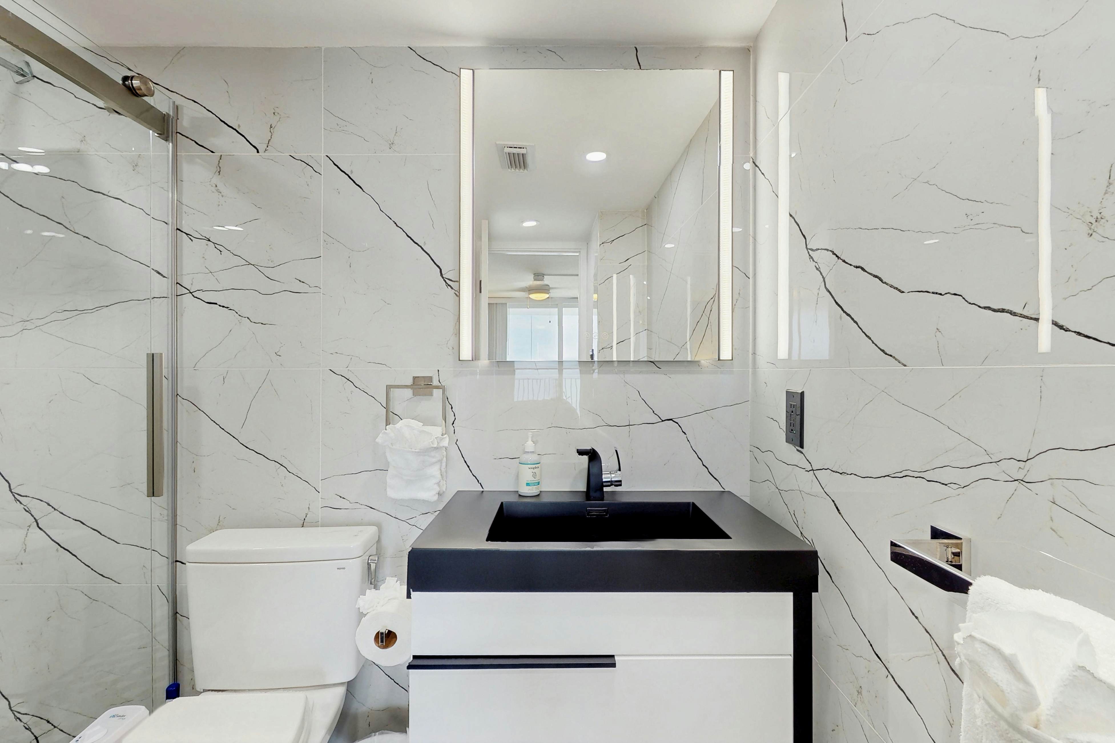 Beachside oasis in charming Indian Shores with shared pool & hot tub