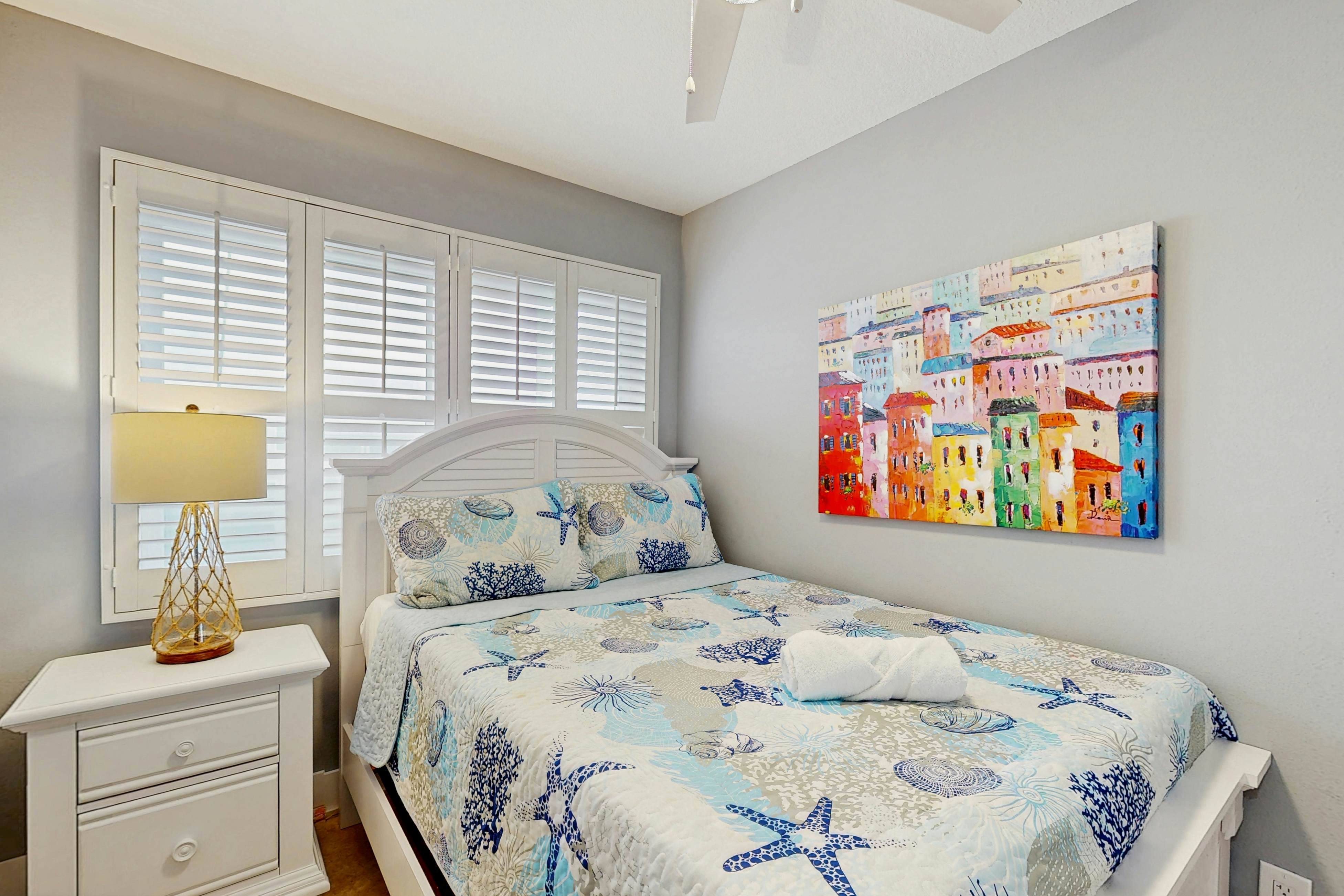 Beachside oasis in charming Indian Shores with shared pool & hot tub