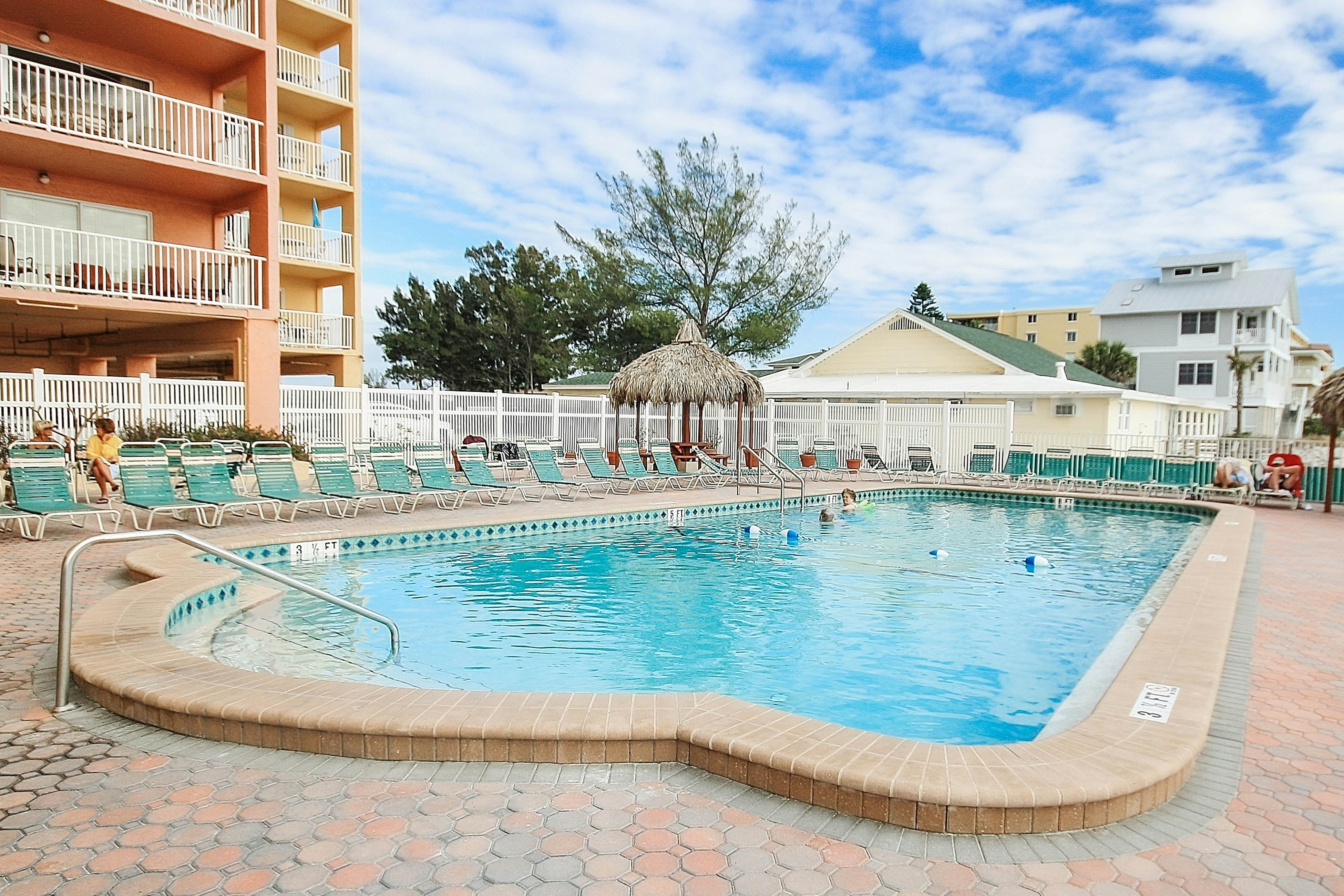 Water-view condo with heated Gulf-front- private balcony & central AC