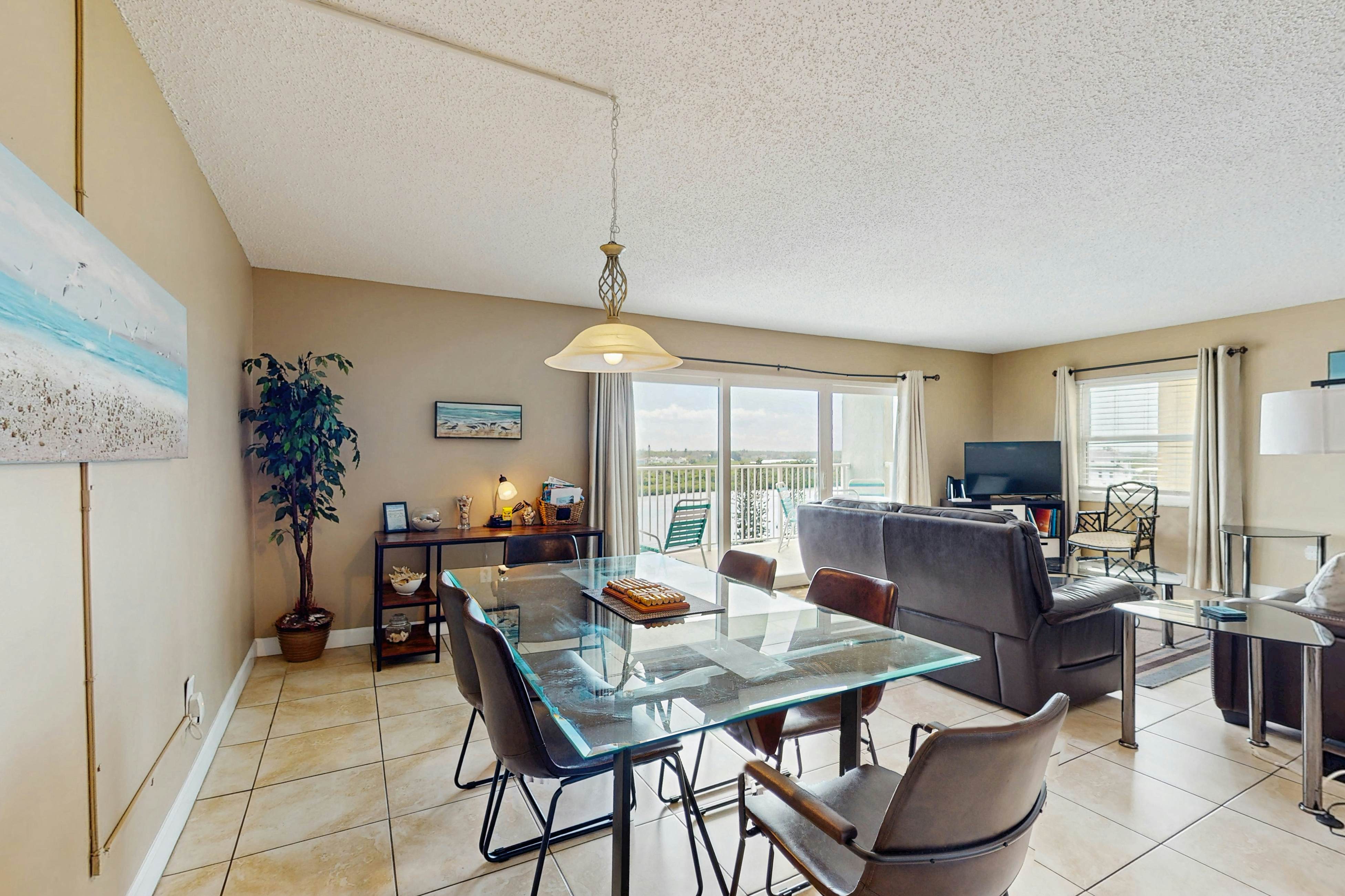 Water-view condo with heated Gulf-front- private balcony & central AC