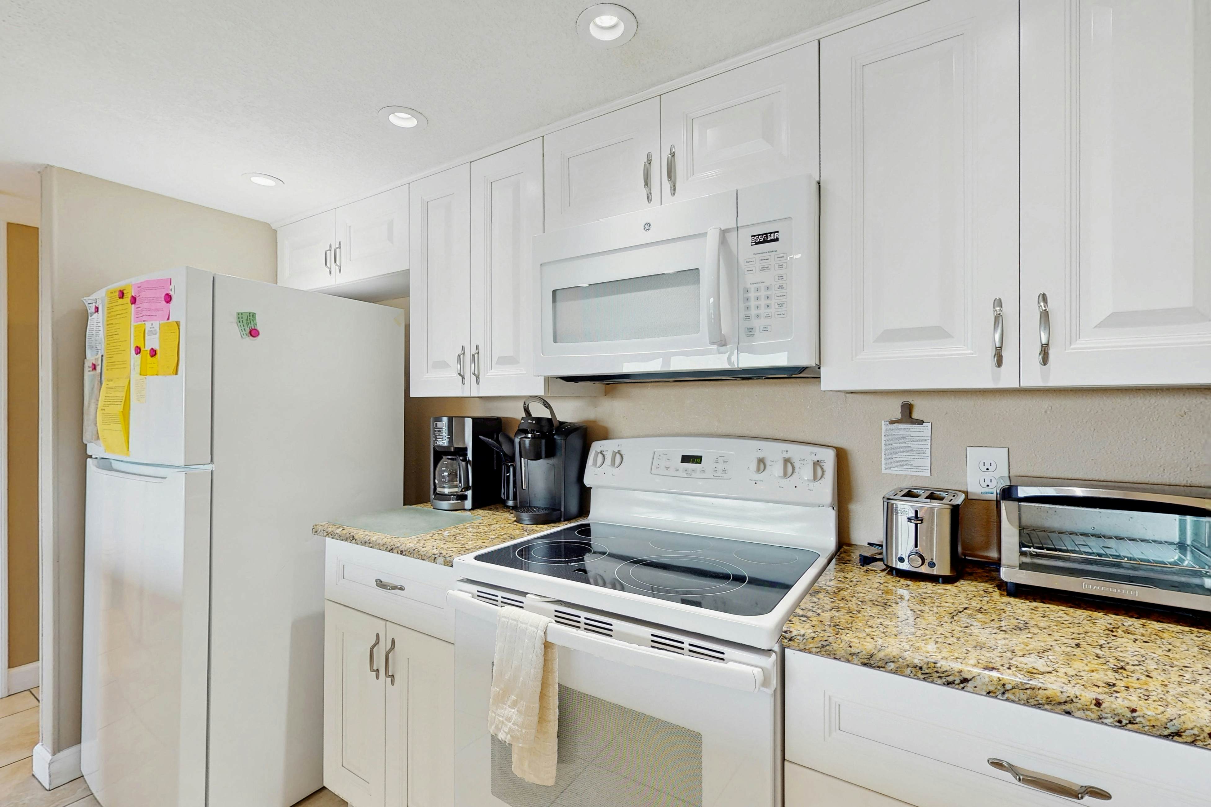 Water-view condo with heated Gulf-front- private balcony & central AC